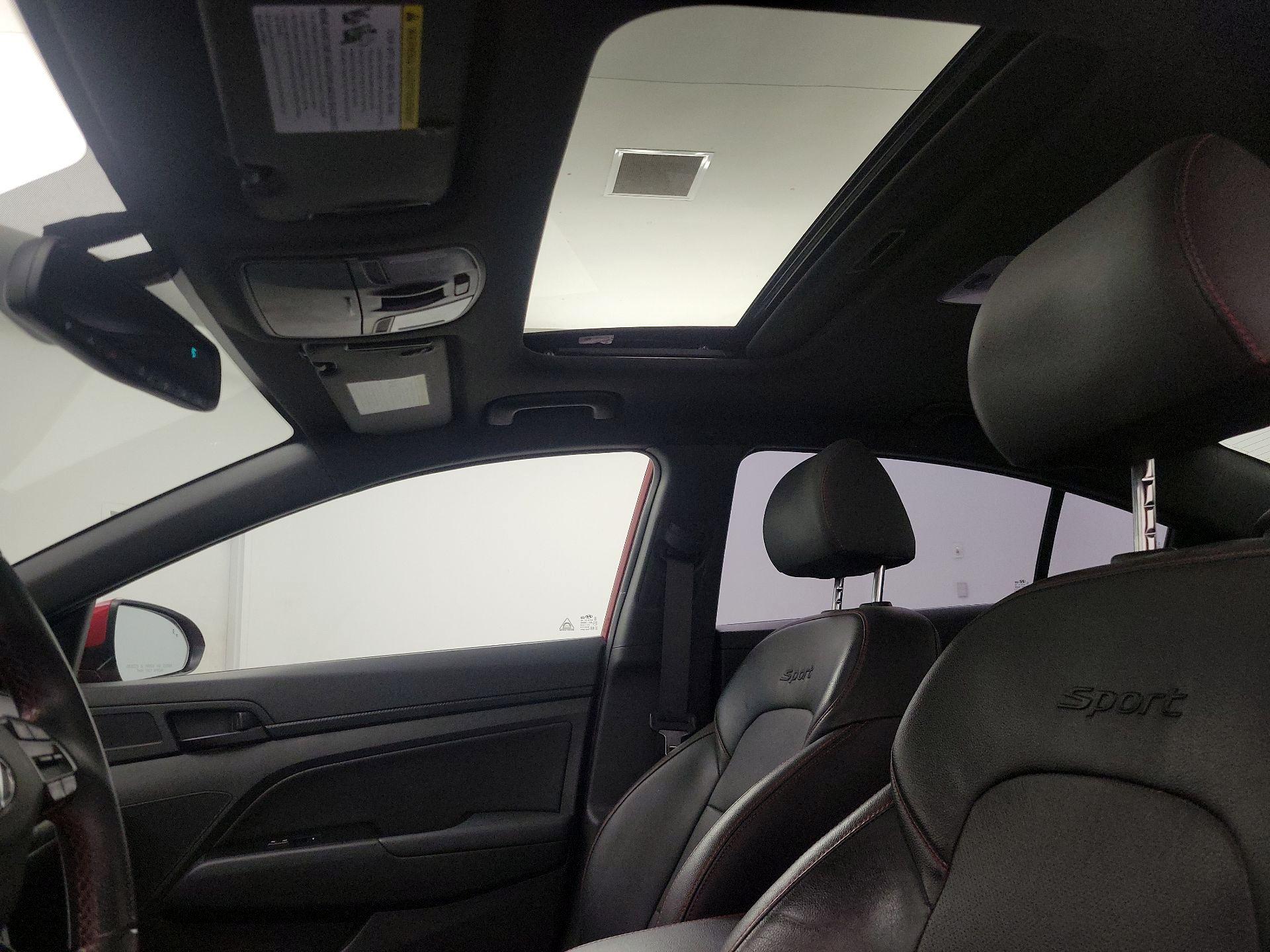 Thumbnail: 2018 Hyundai Elantra - 20