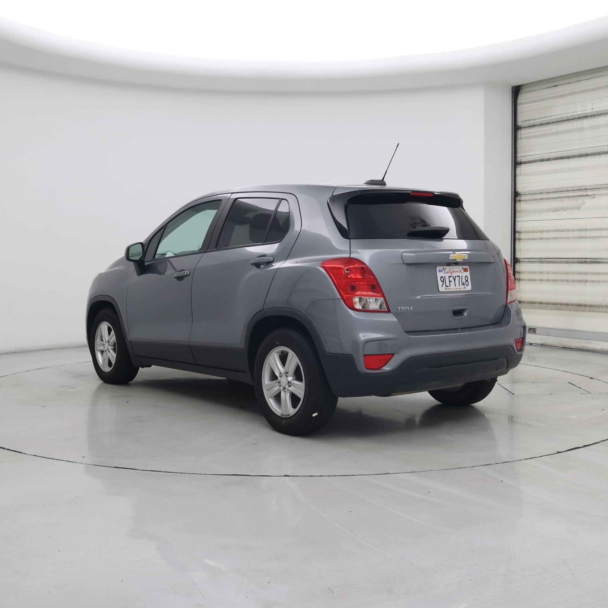 Thumbnail: 2020 Chevrolet Trax - 2