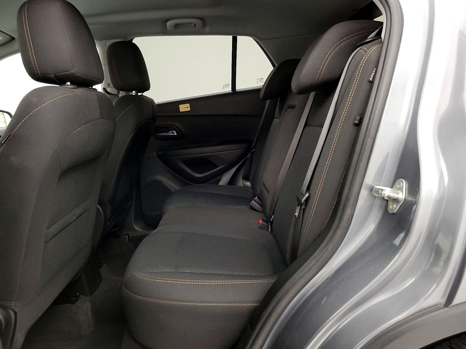 Thumbnail: 2020 Chevrolet Trax - 19