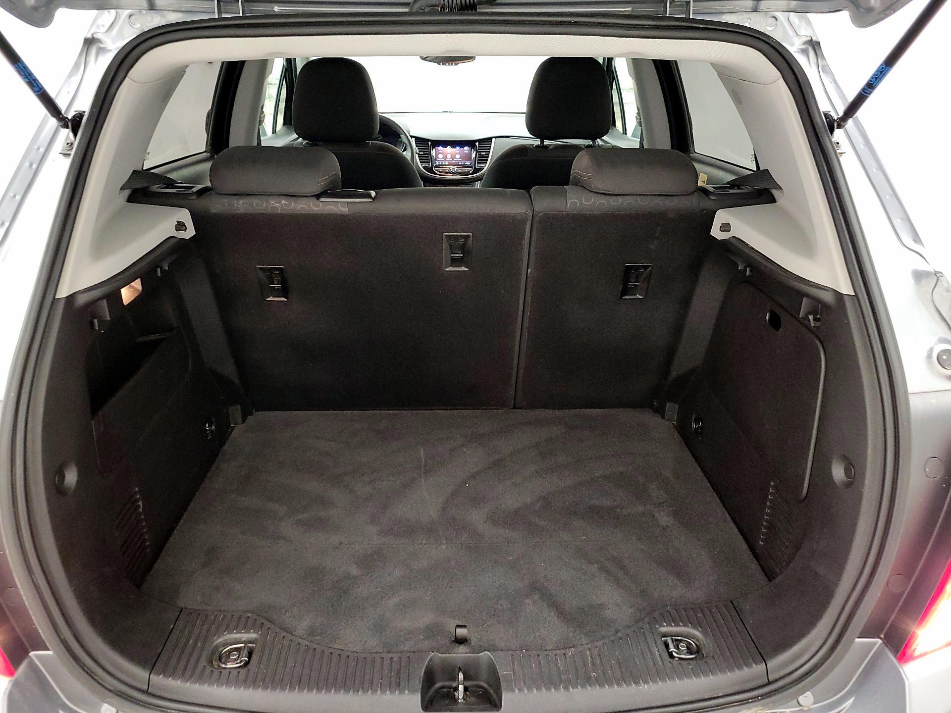 Thumbnail: 2020 Chevrolet Trax - 20