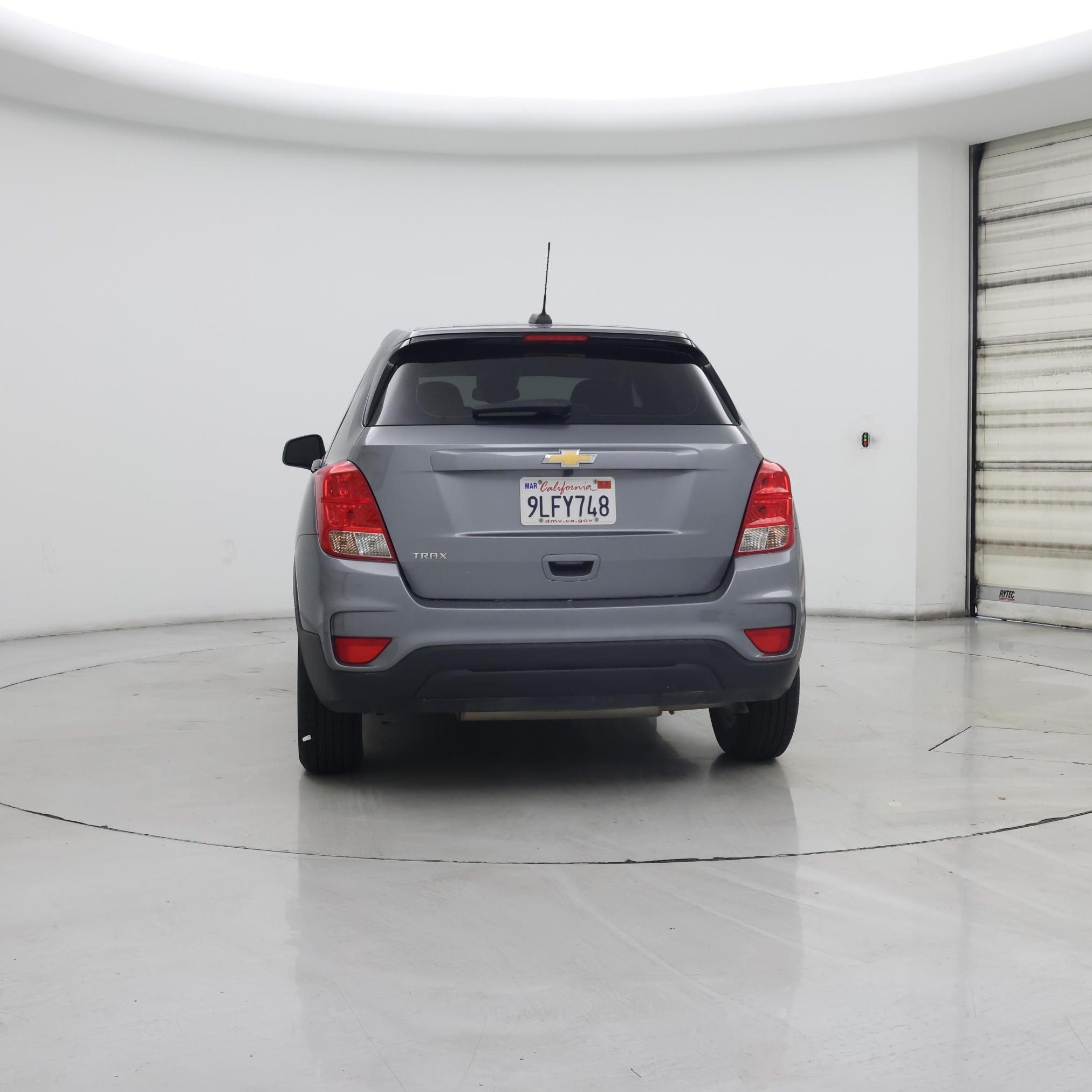 Thumbnail: 2020 Chevrolet Trax - 6