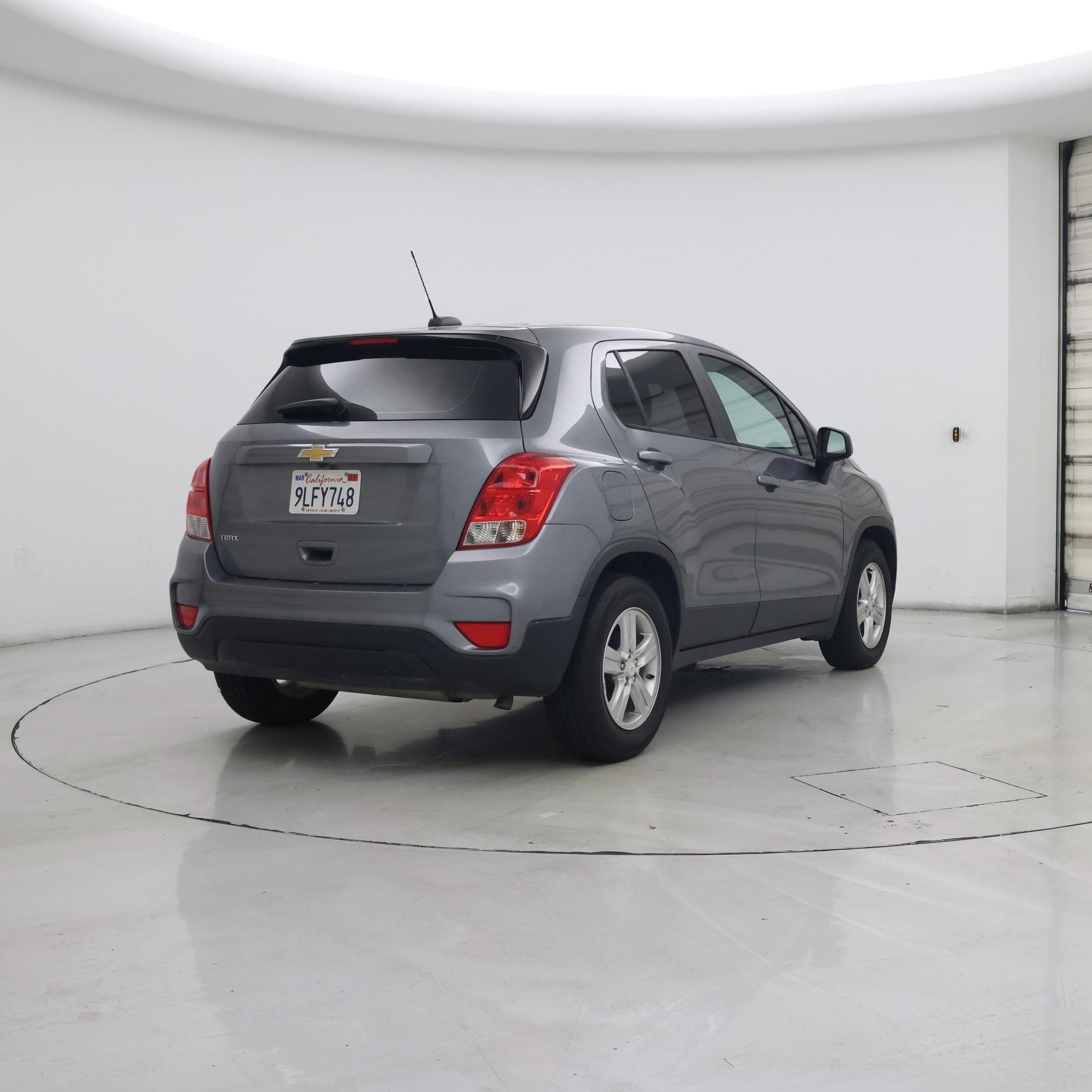 Thumbnail: 2020 Chevrolet Trax - 8