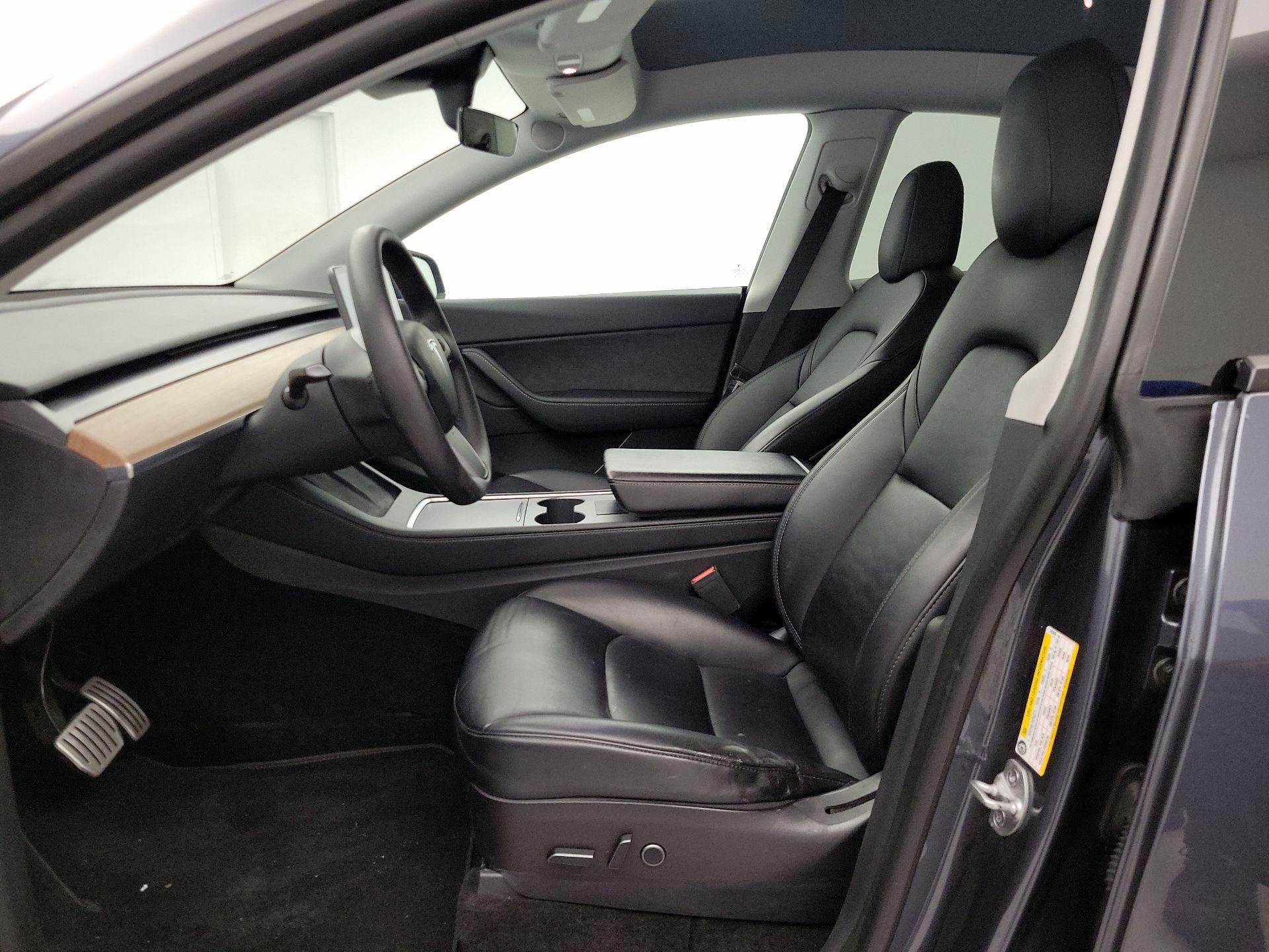 Thumbnail: 2022 Tesla Model Y - 11