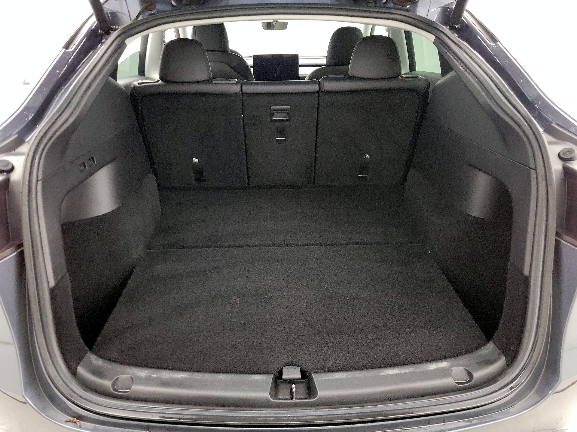 Thumbnail: 2022 Tesla Model Y - 20