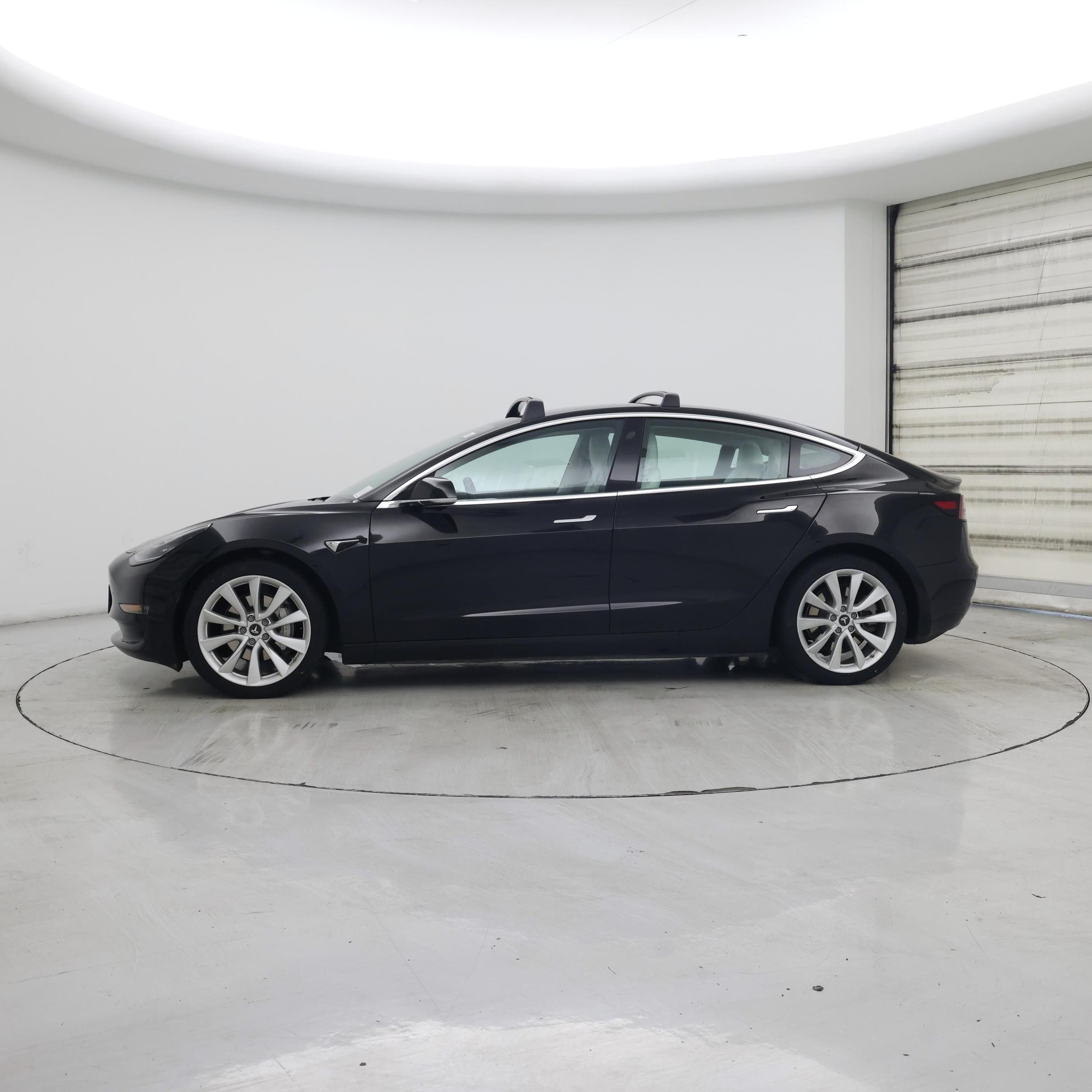 Thumbnail: 2020 Tesla Model 3 - 3