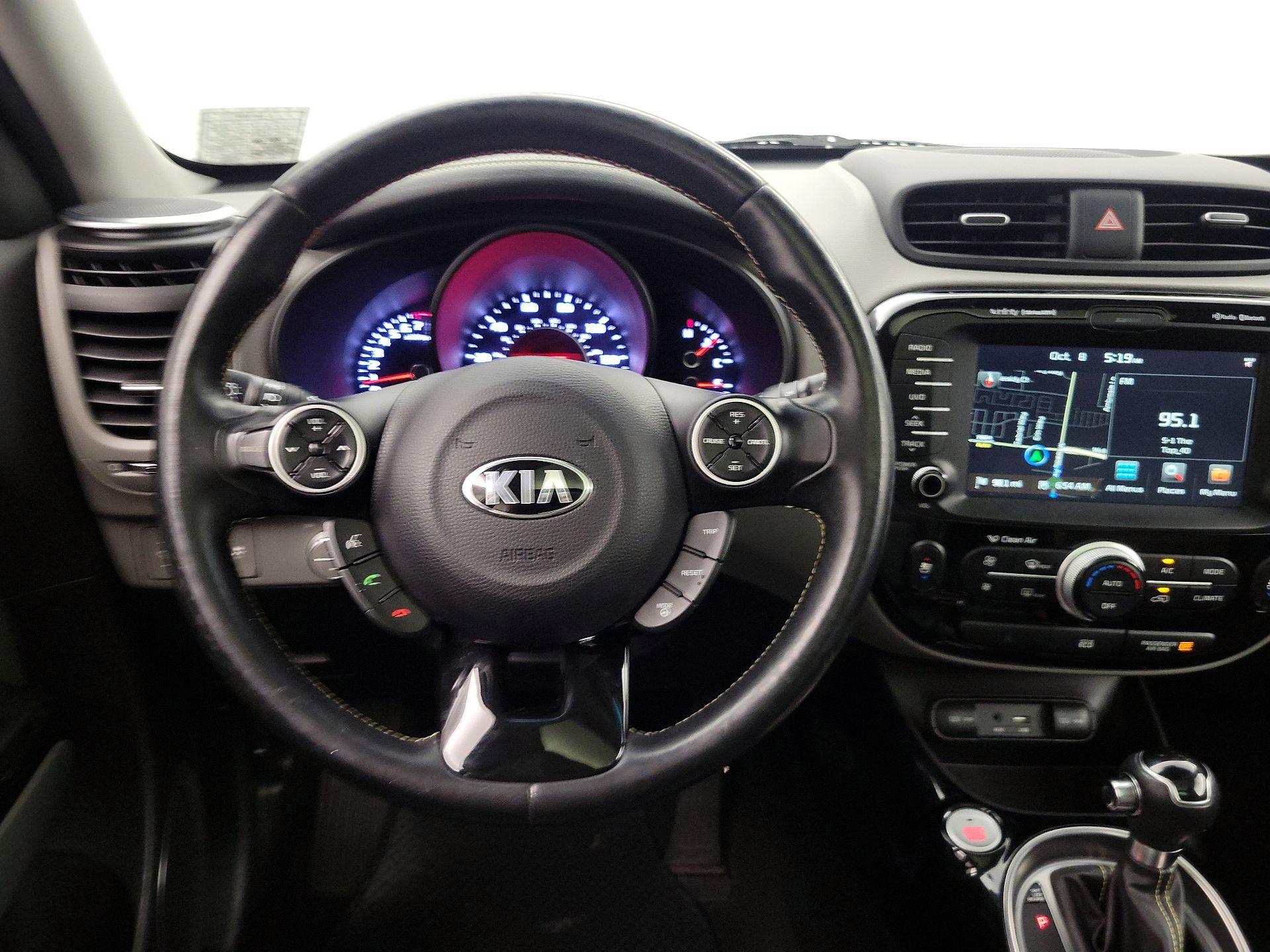 Thumbnail: 2016 Kia Soul - 10