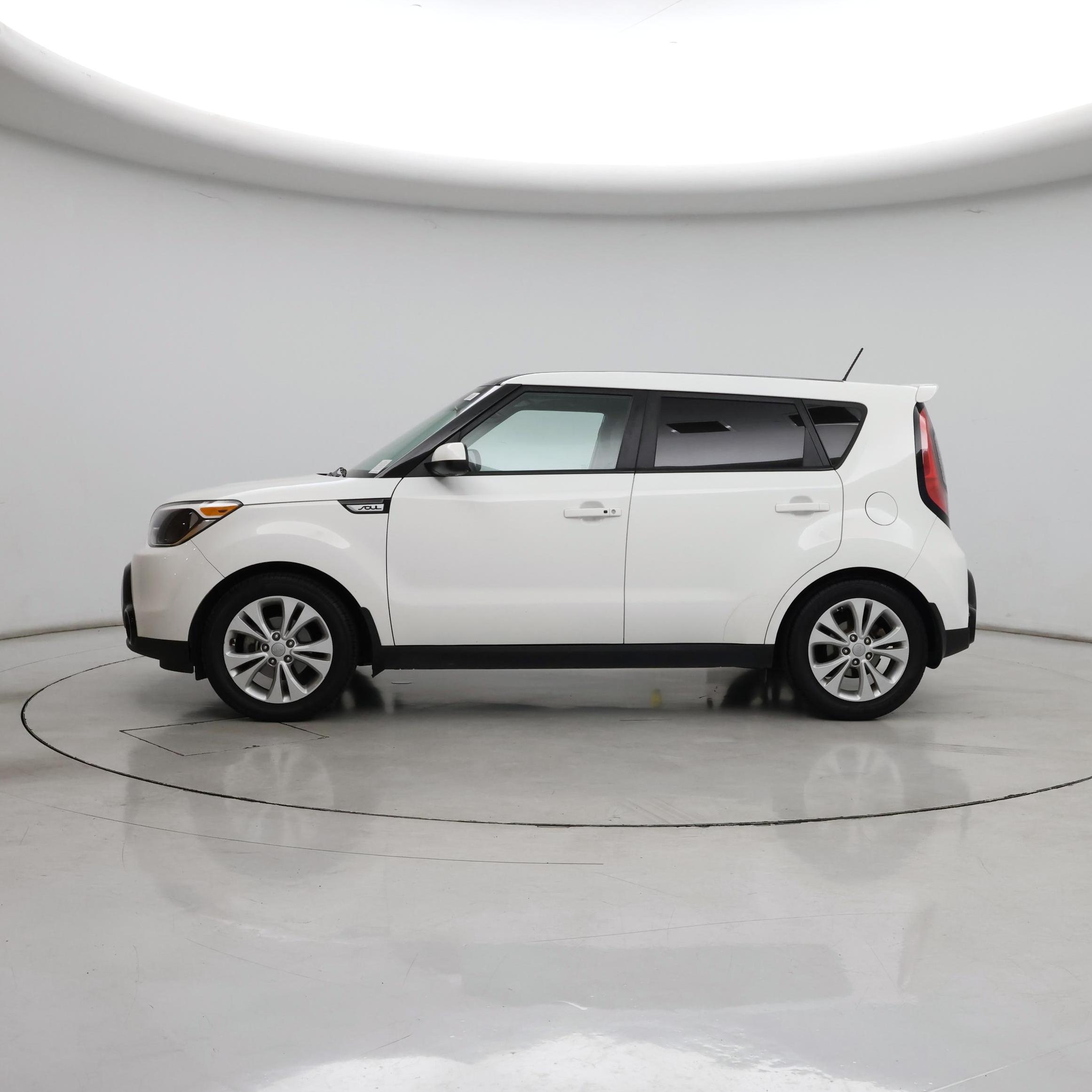 Thumbnail: 2016 Kia Soul - 3