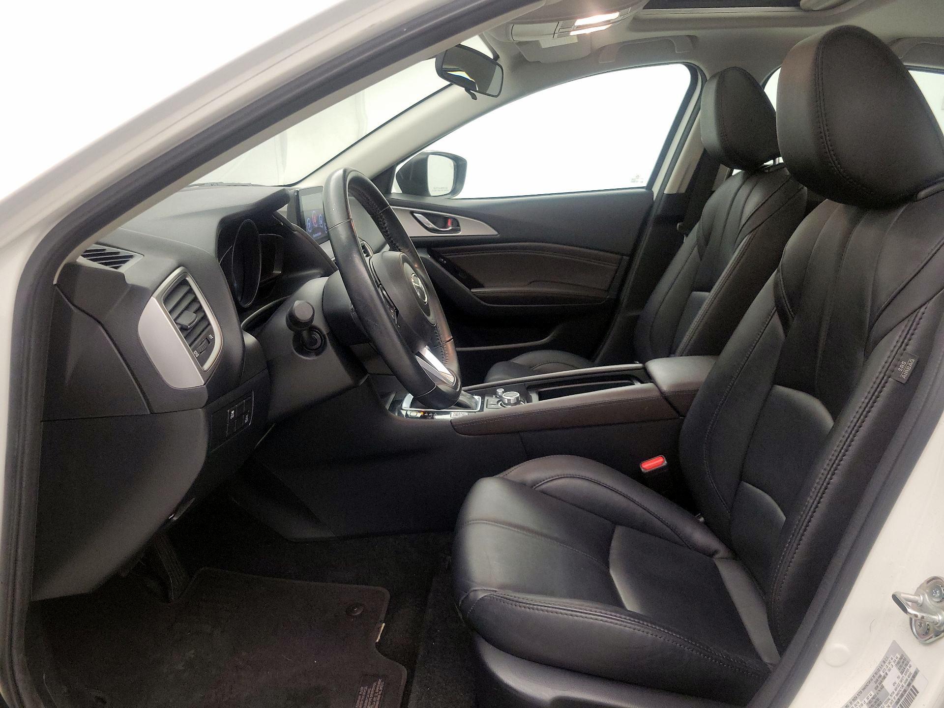 Thumbnail: 2018 Mazda Mazda3 - 11