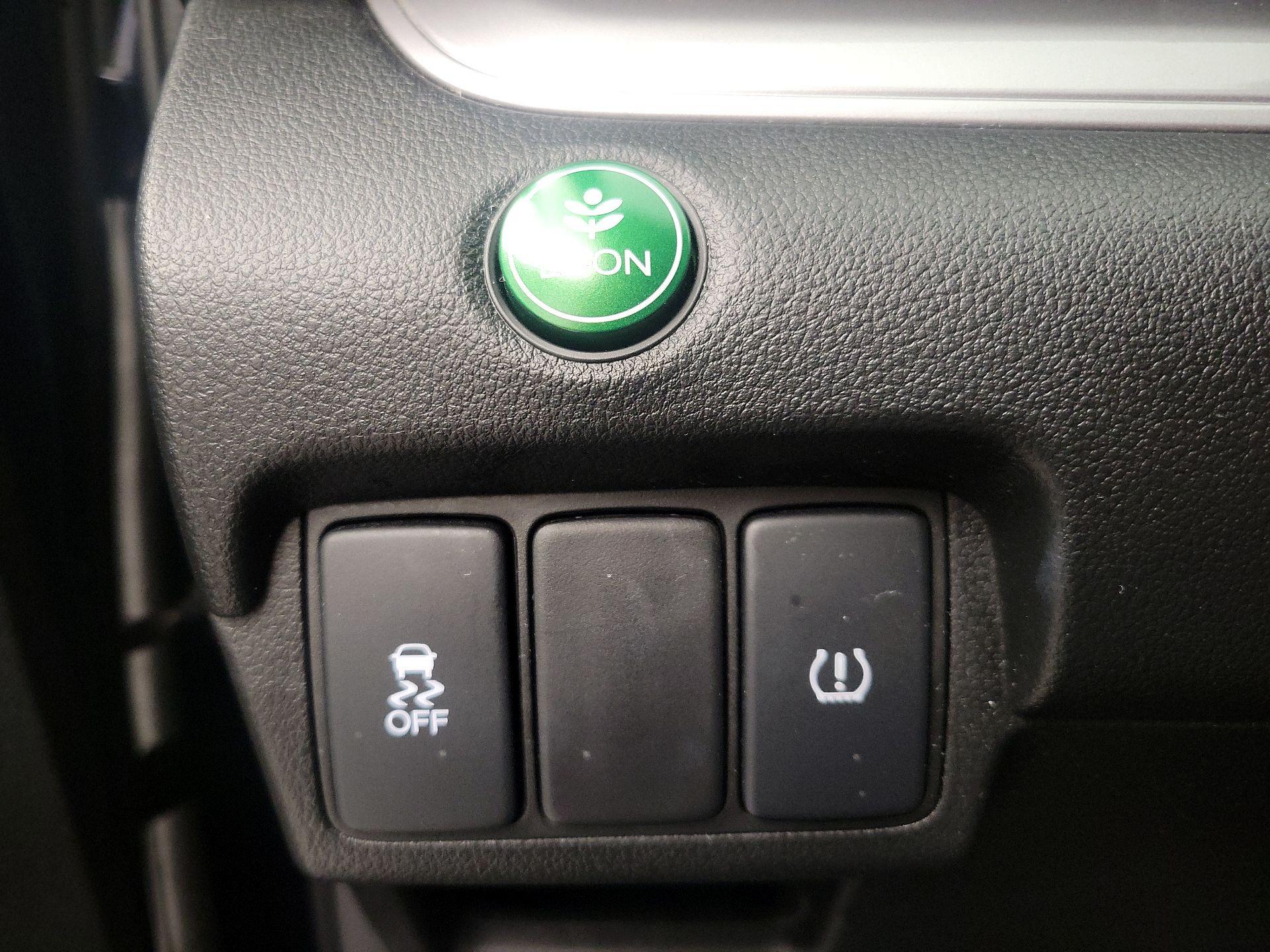 Thumbnail: 2015 Honda CR-V - 13