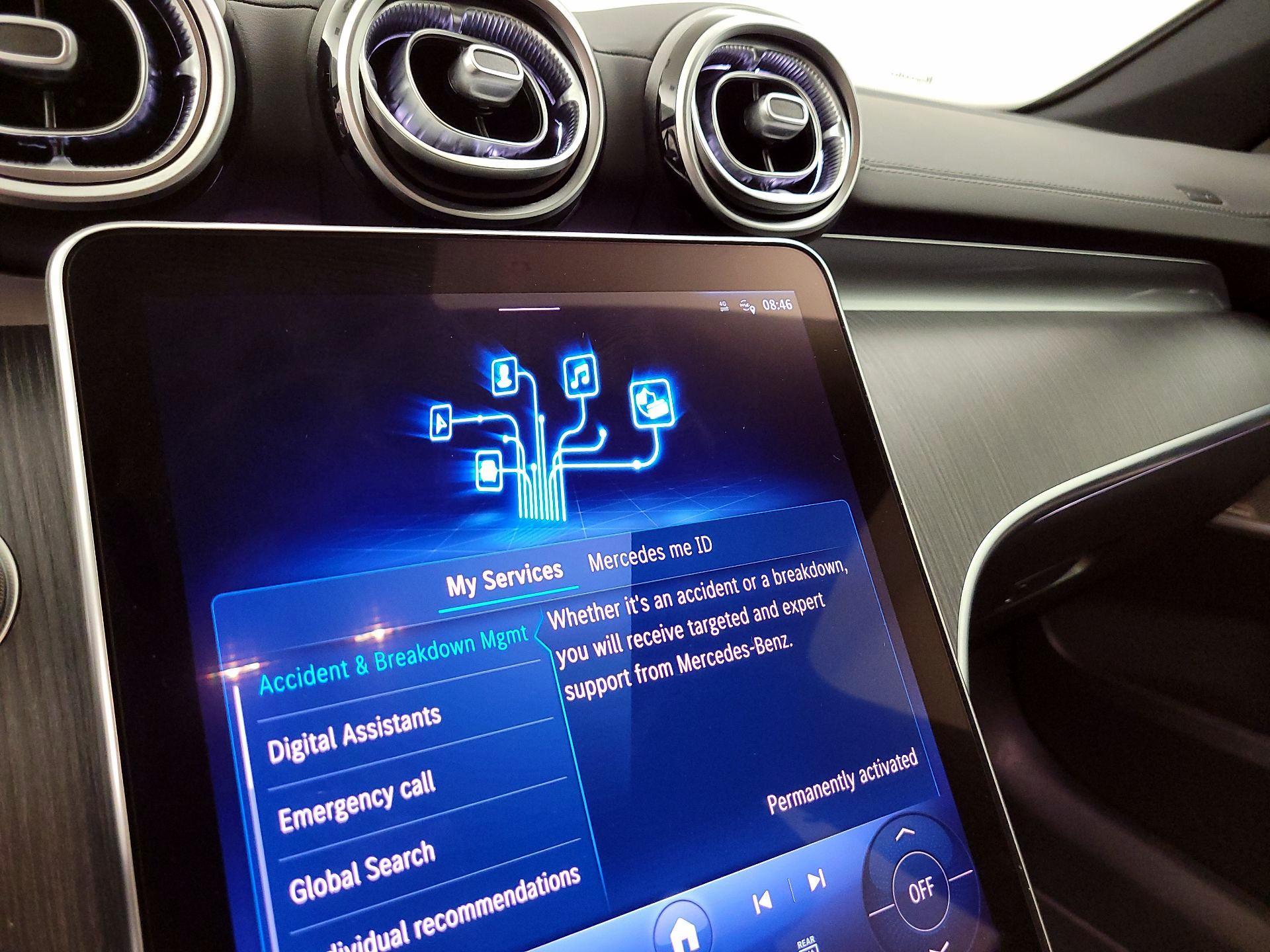 Thumbnail: 2023 Mercedes-Benz C-Class - 15