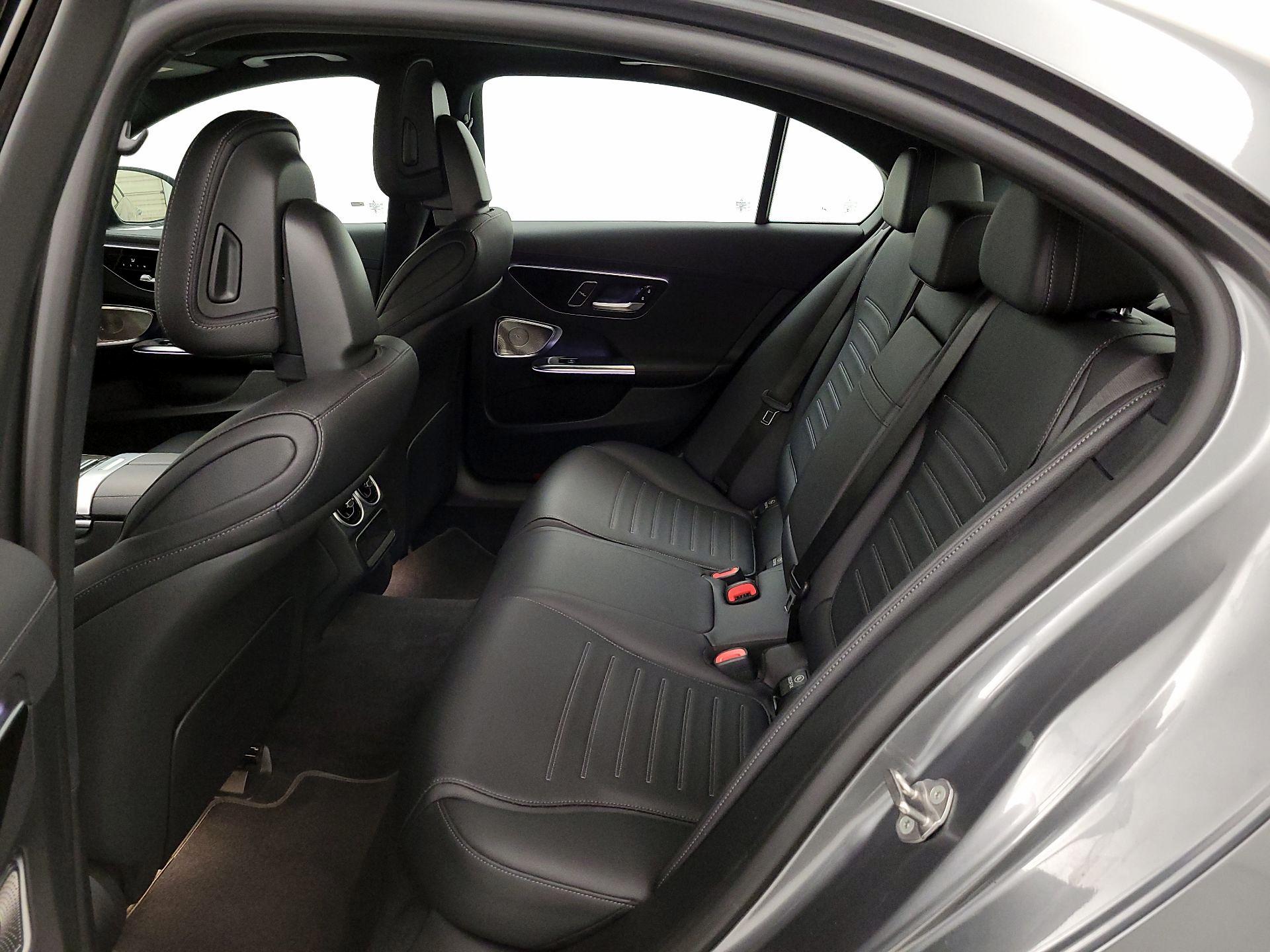 Thumbnail: 2023 Mercedes-Benz C-Class - 19