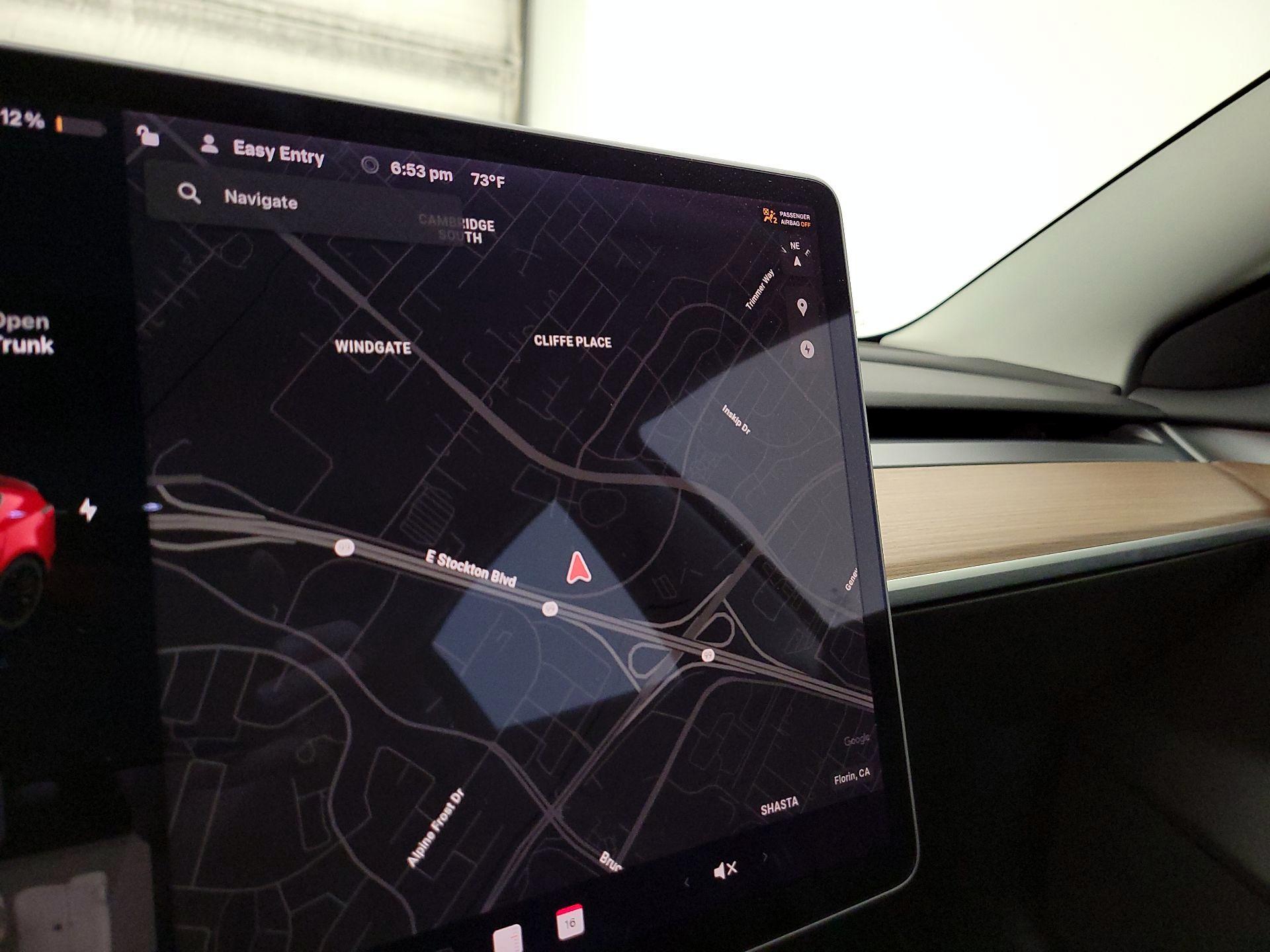 Thumbnail: 2022 Tesla Model 3 - 13