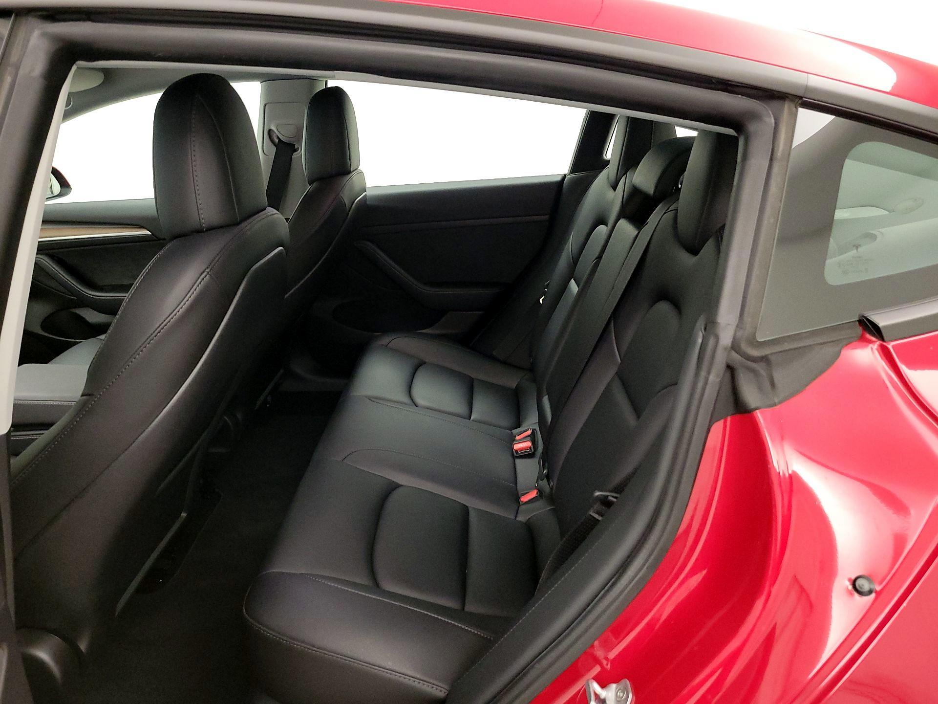 Thumbnail: 2022 Tesla Model 3 - 19