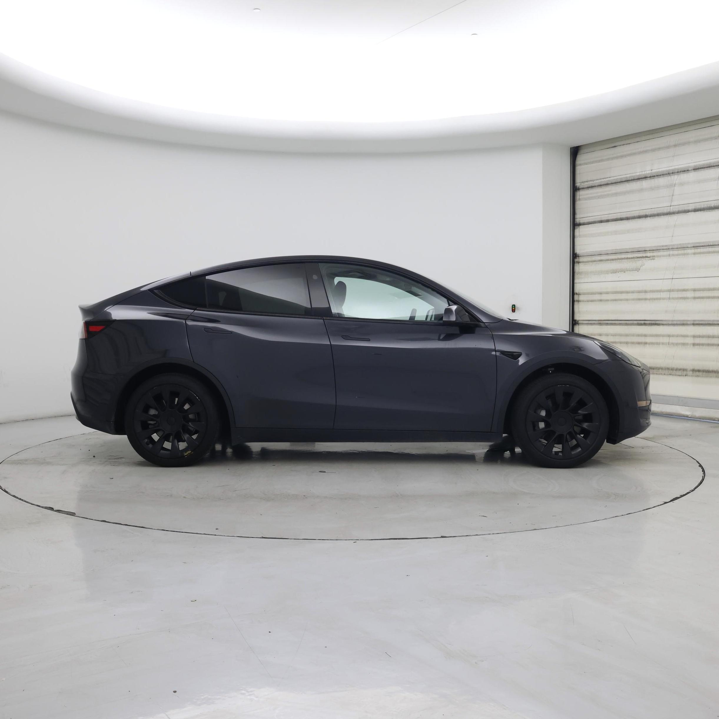 Thumbnail: 2024 Tesla Model Y - 7