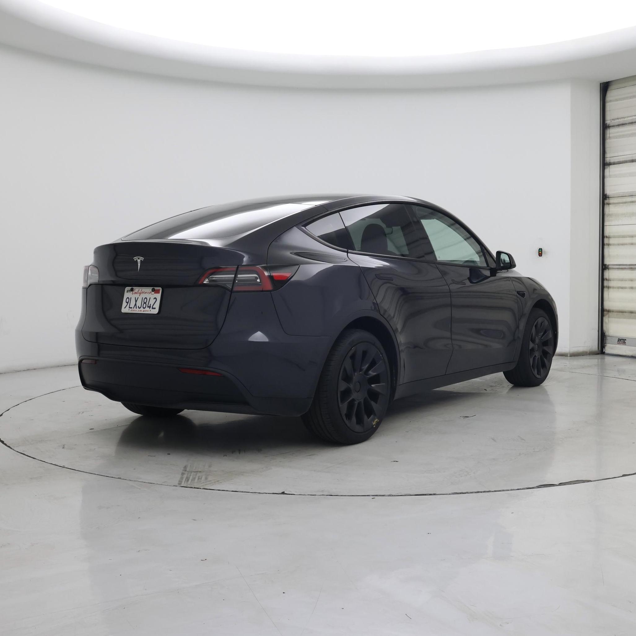 Thumbnail: 2024 Tesla Model Y - 8