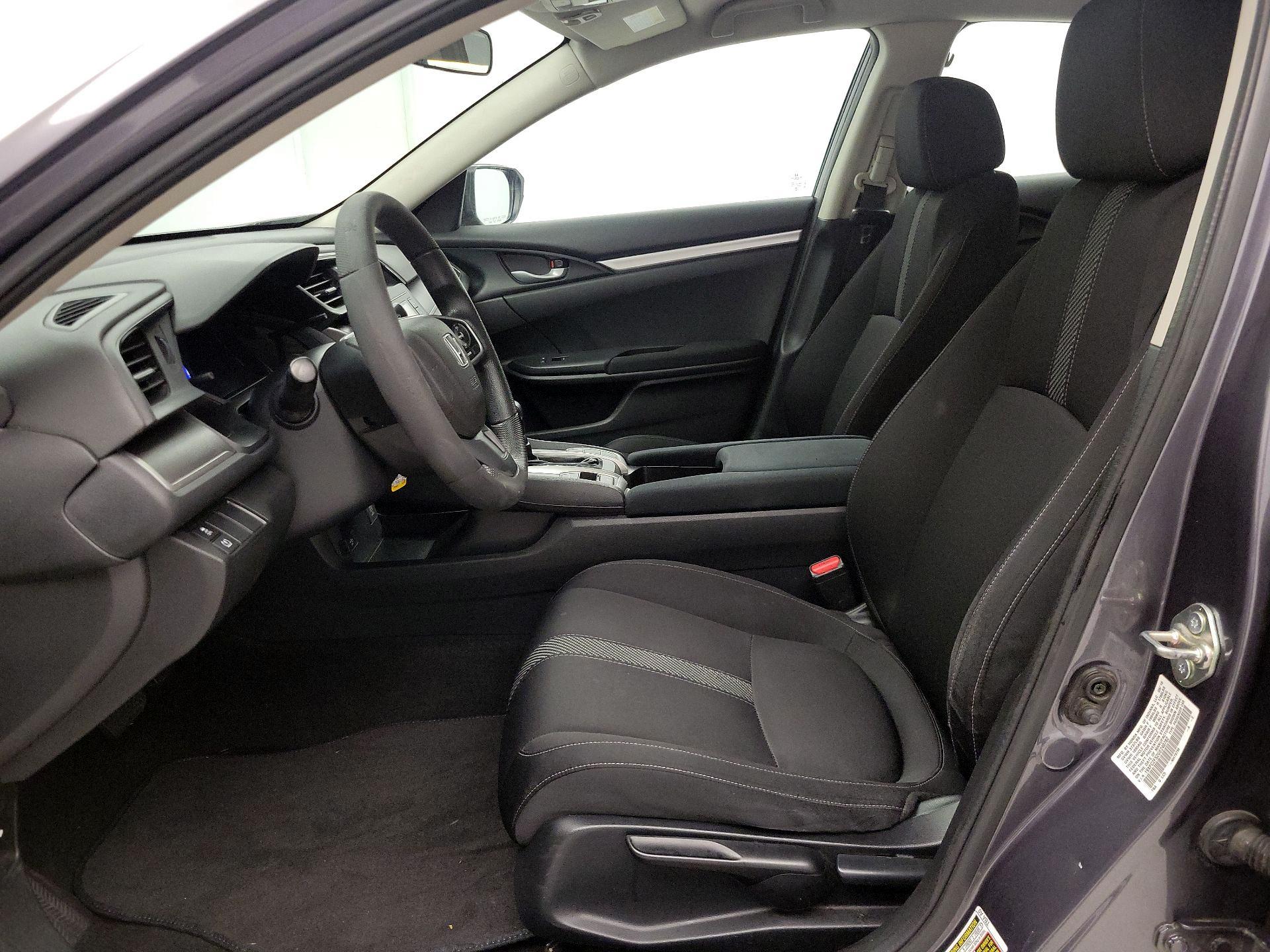 Thumbnail: 2016 Honda Civic - 11