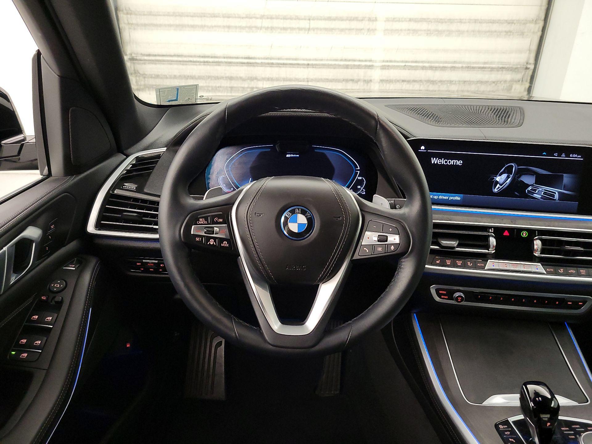 Thumbnail: 2022 BMW X5 - 10