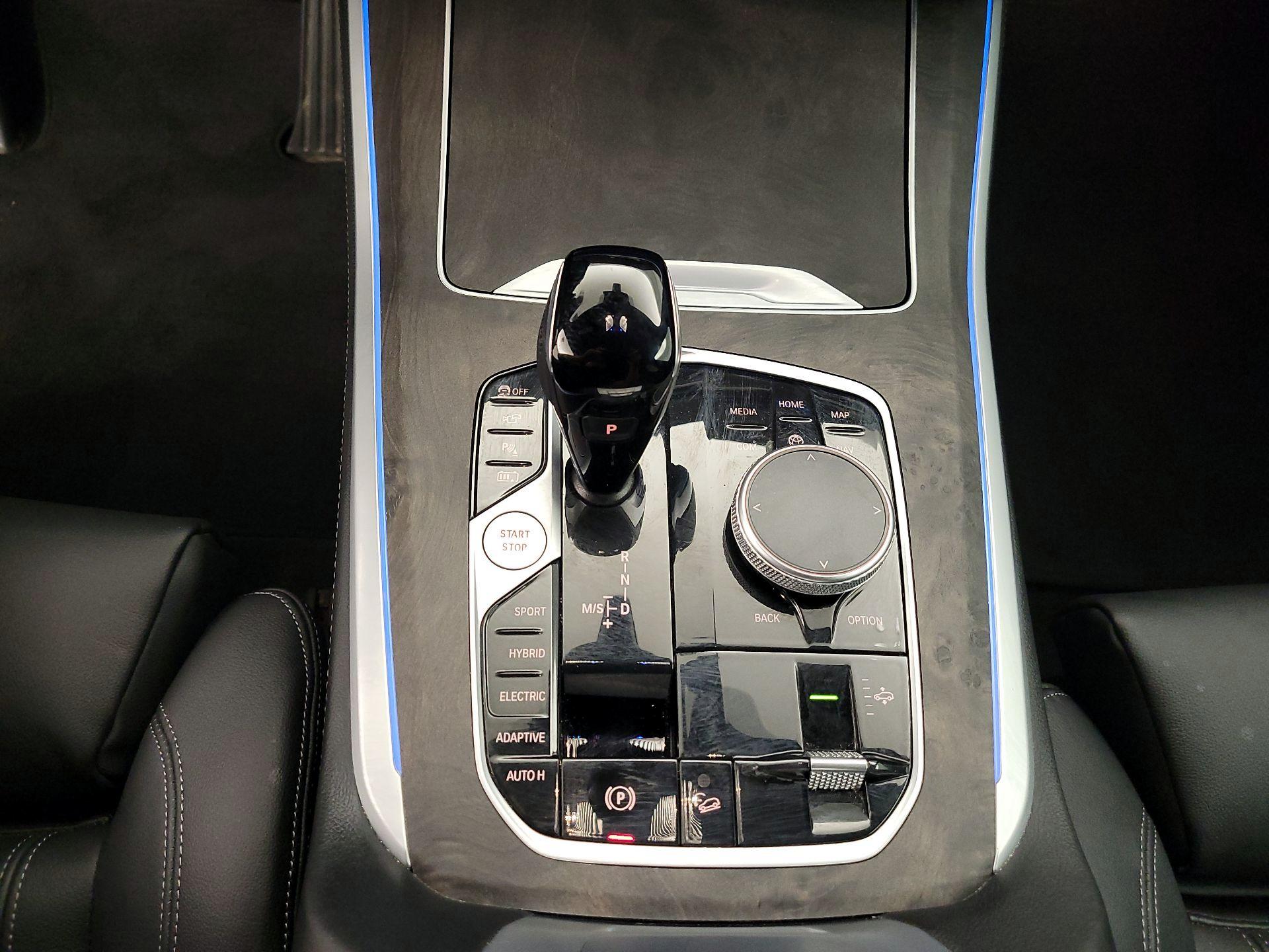 Thumbnail: 2022 BMW X5 - 18