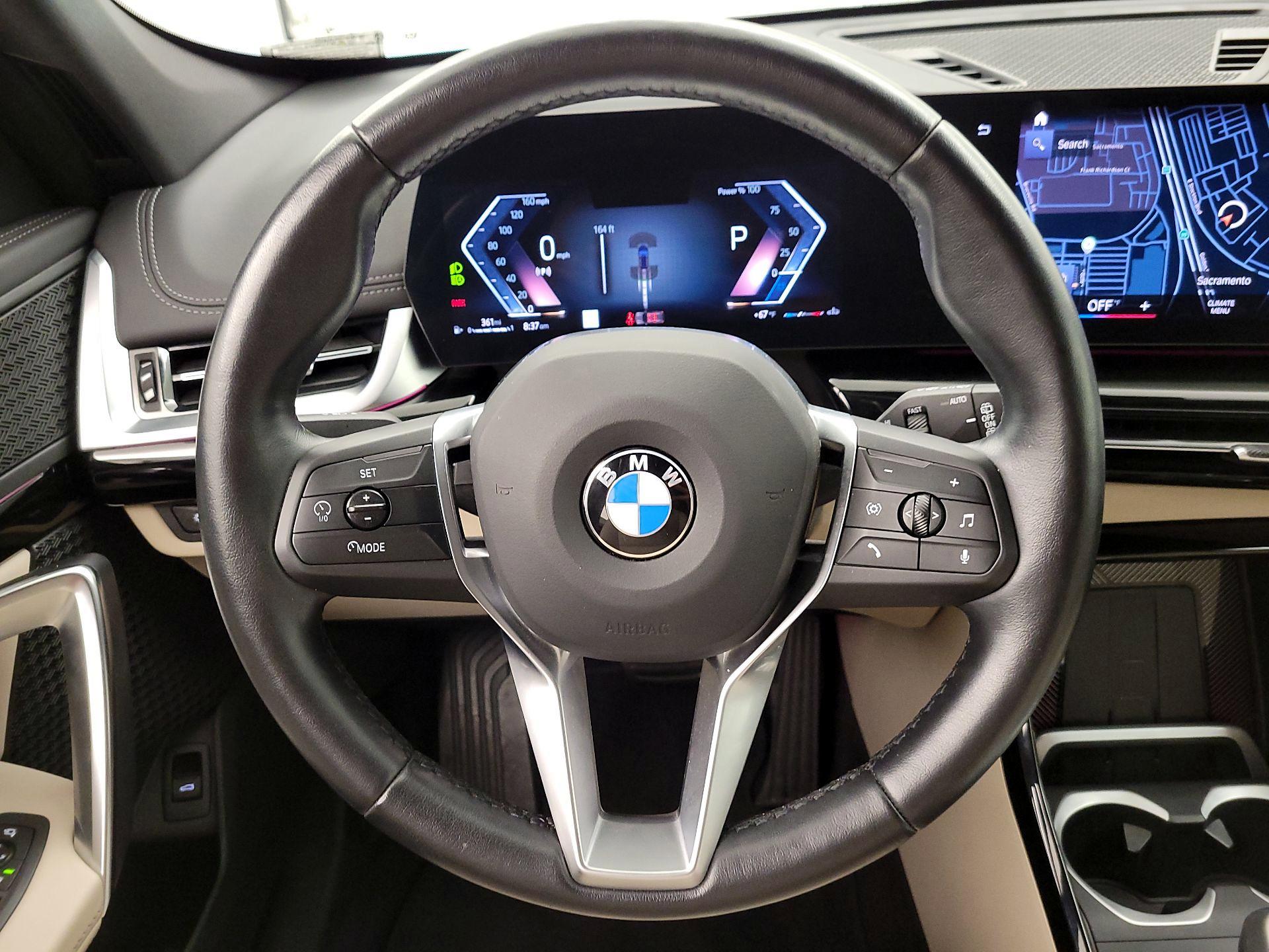 Thumbnail: 2023 BMW X1 - 10