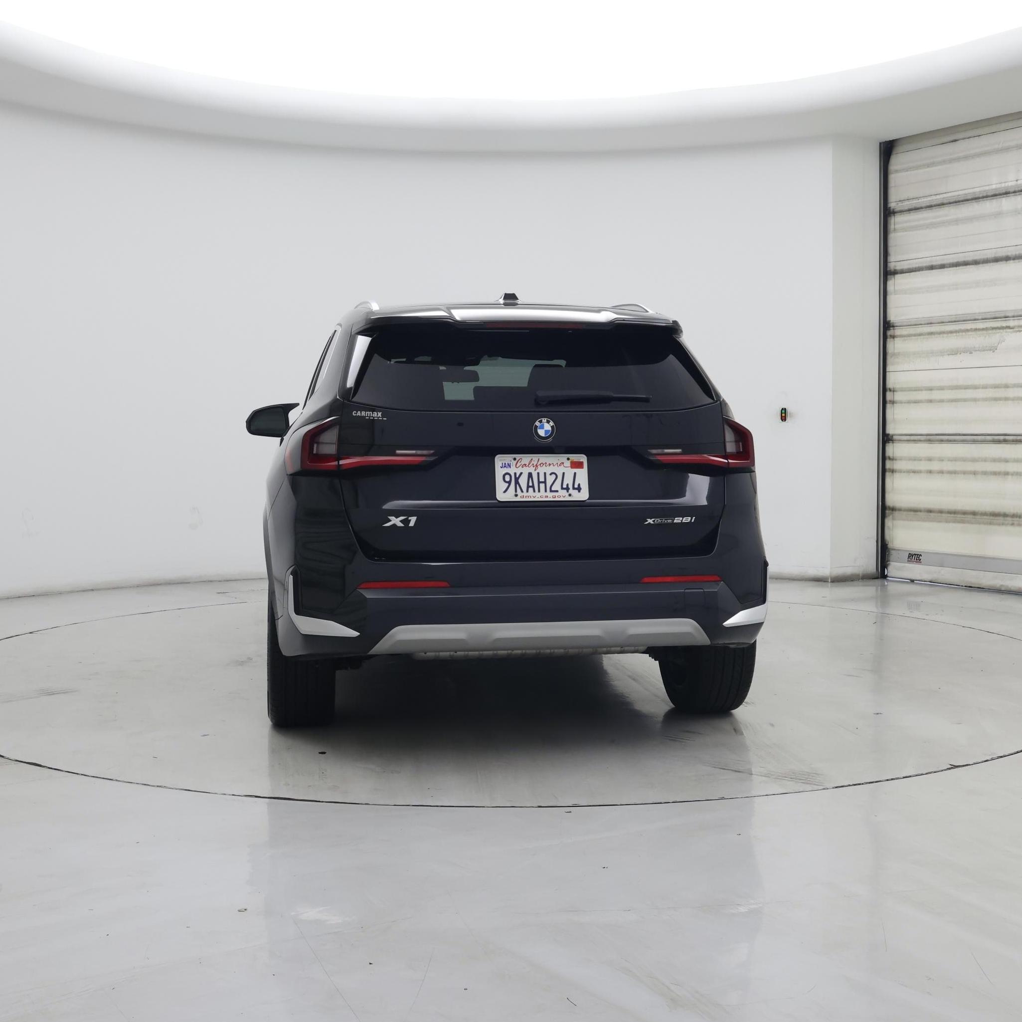 Thumbnail: 2023 BMW X1 - 6