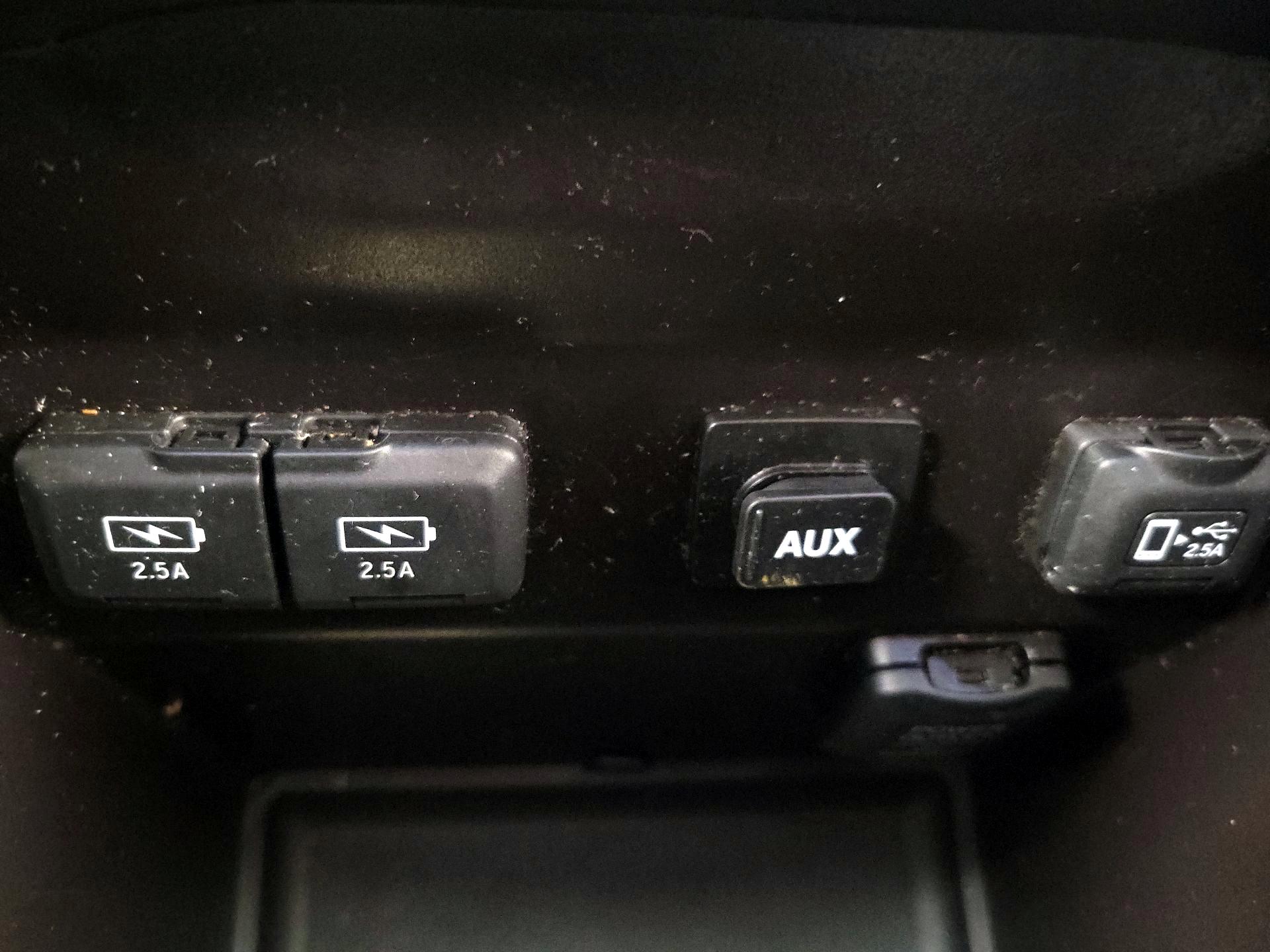 Thumbnail: 2020 Acura MDX - 19