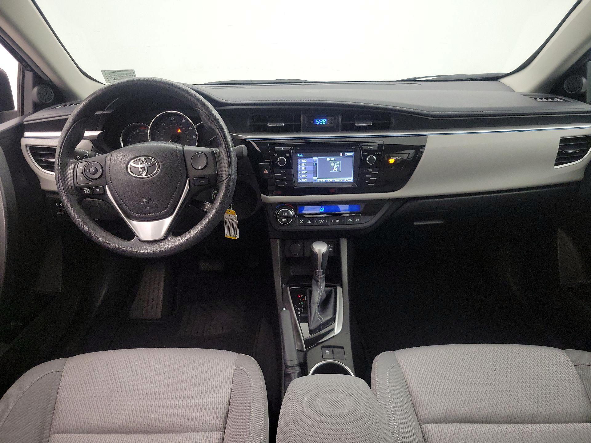 Thumbnail: 2014 Toyota Corolla - 9
