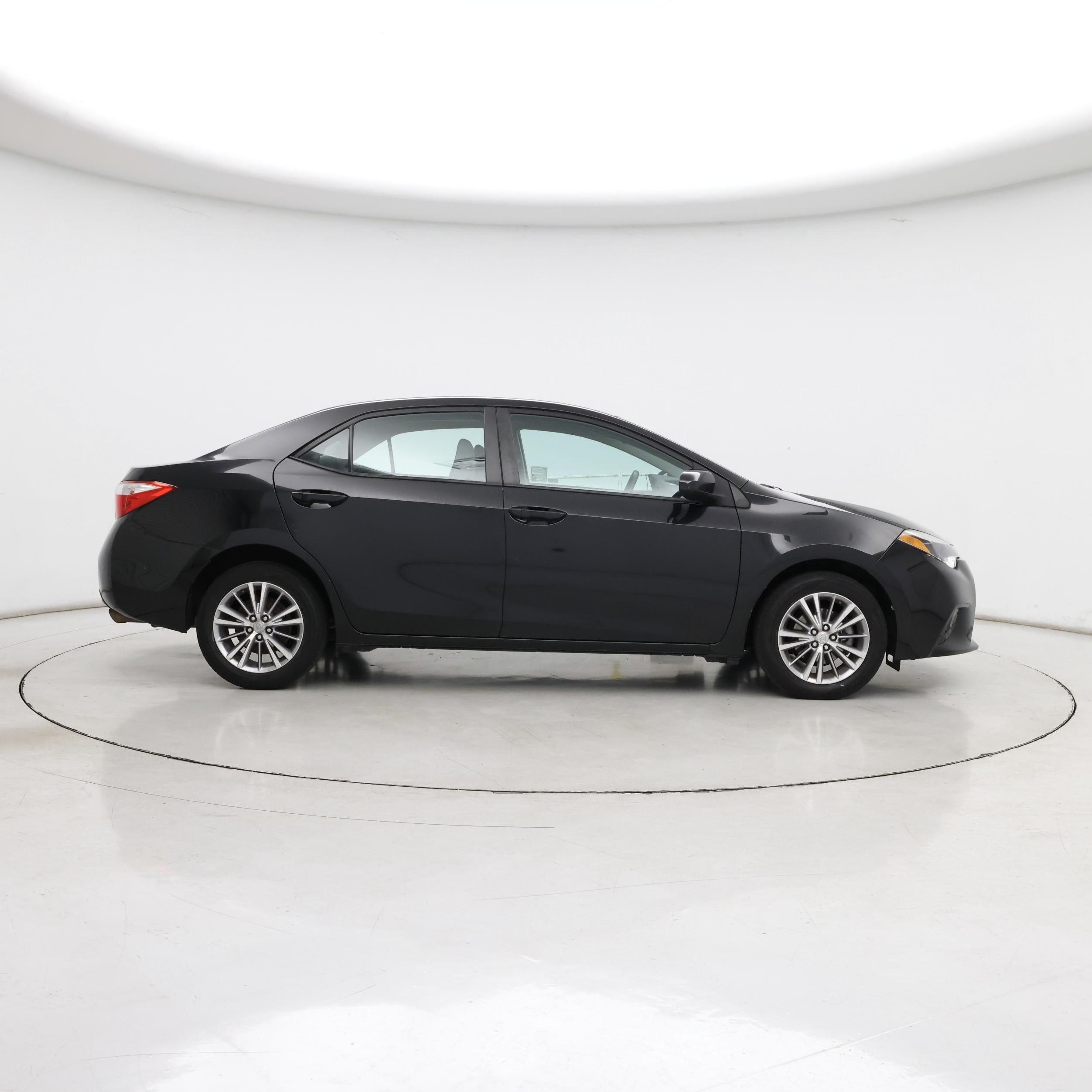 Thumbnail: 2014 Toyota Corolla - 7