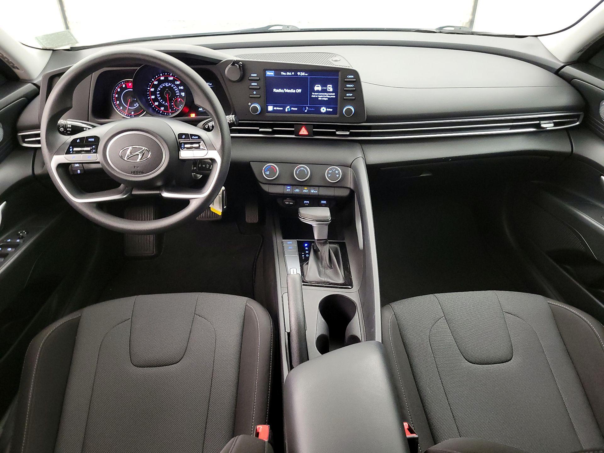 Thumbnail: 2021 Hyundai Elantra - 9