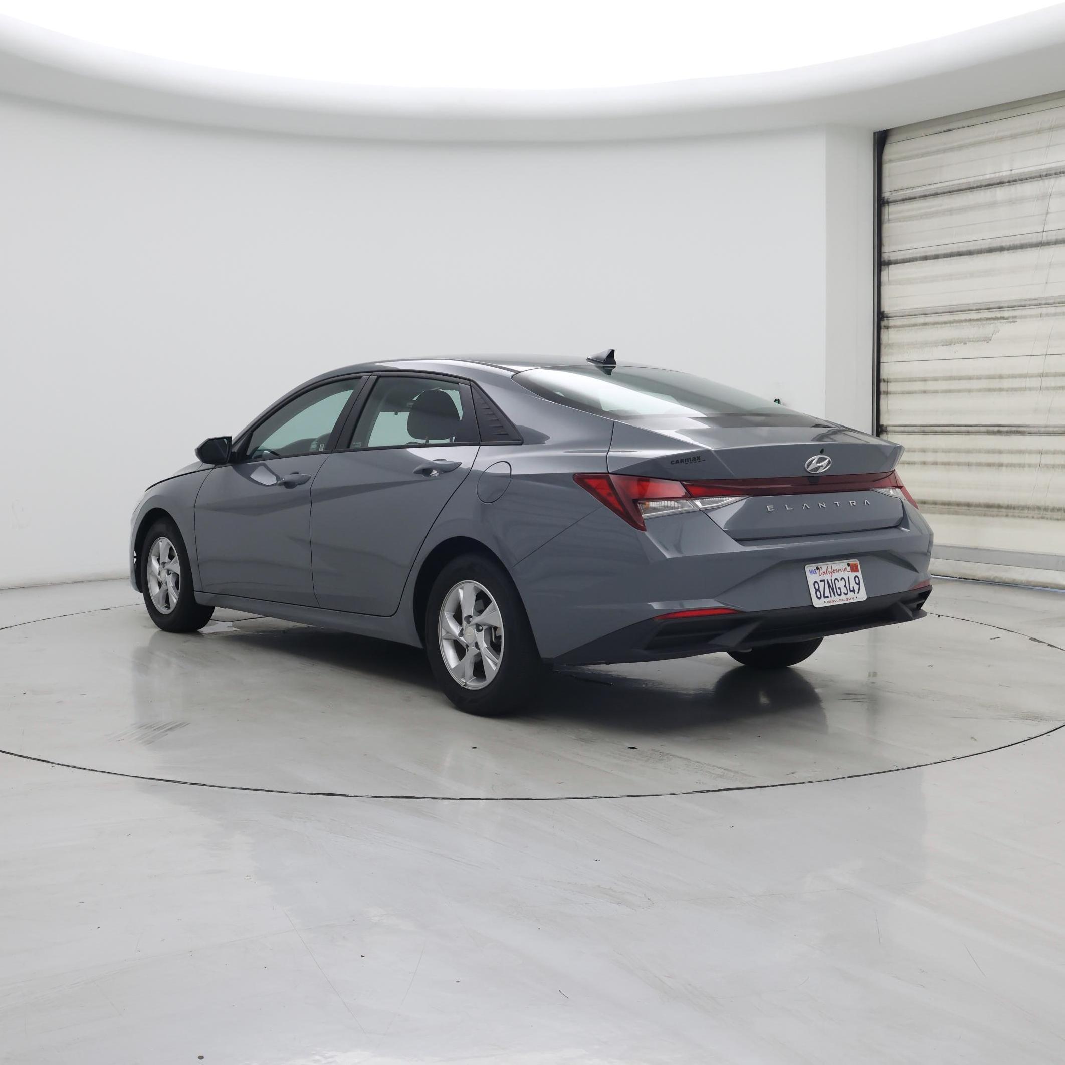 Thumbnail: 2021 Hyundai Elantra - 2