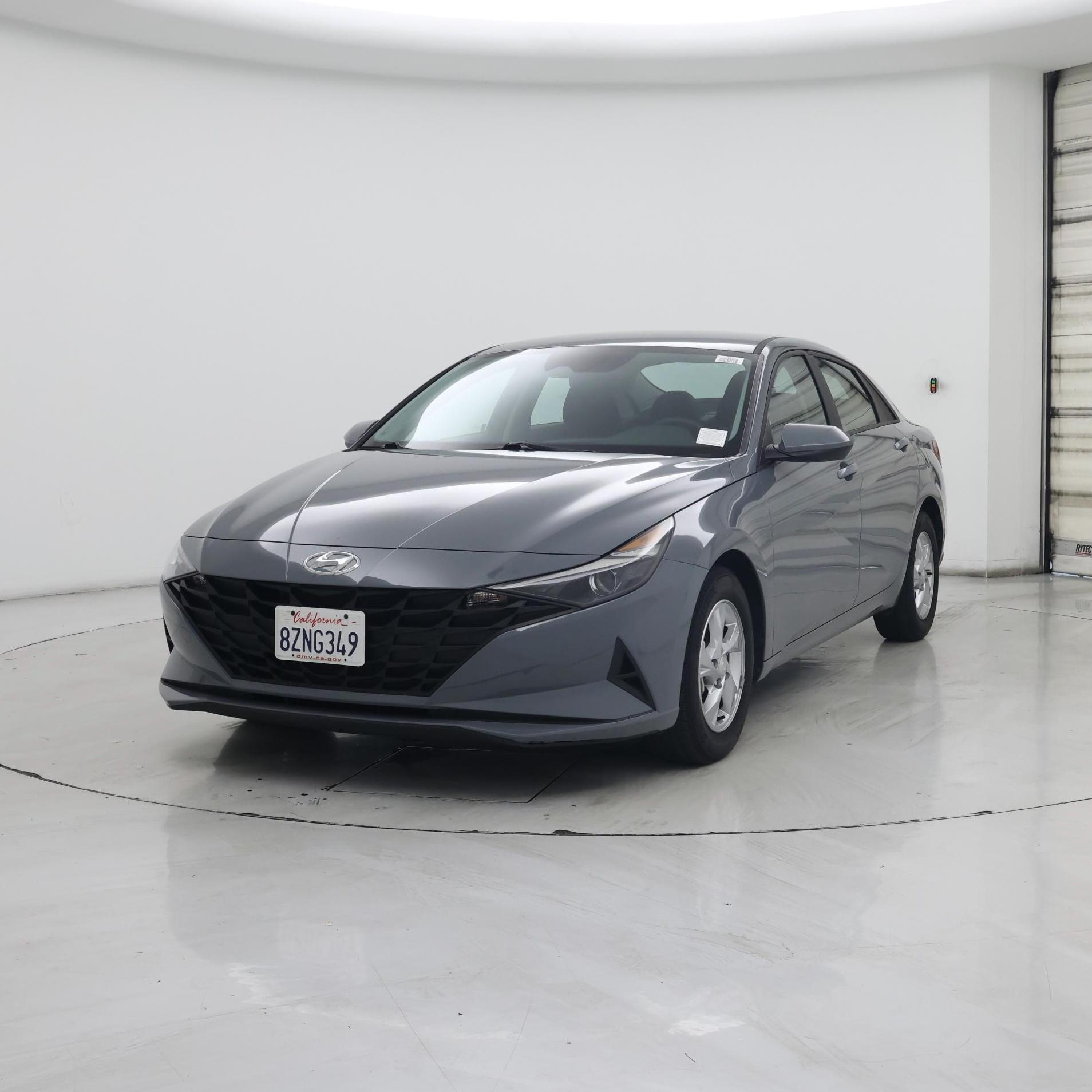 Thumbnail: 2021 Hyundai Elantra - 4