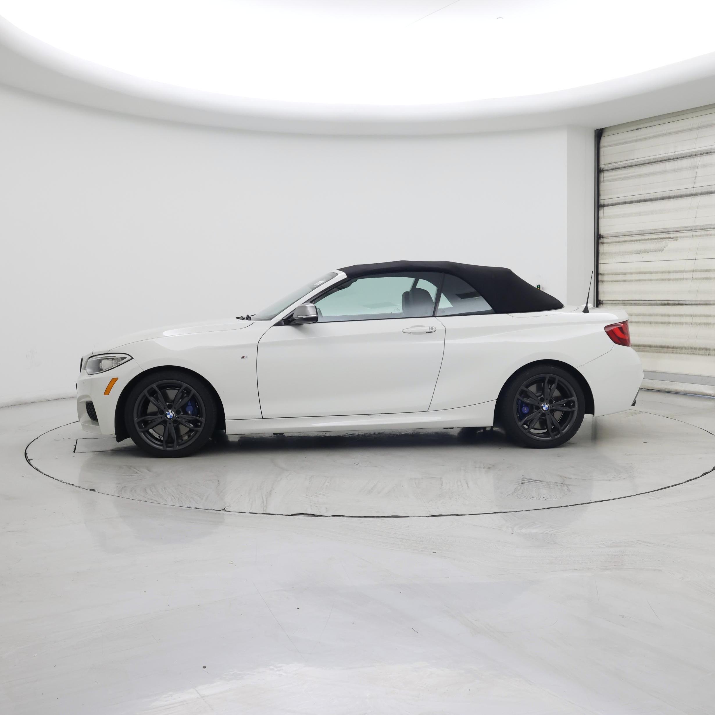 Thumbnail: 2017 BMW 2 Series - 3