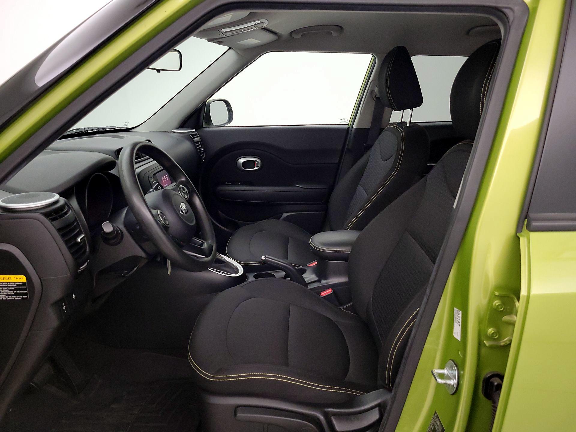 Thumbnail: 2015 Kia Soul - 11