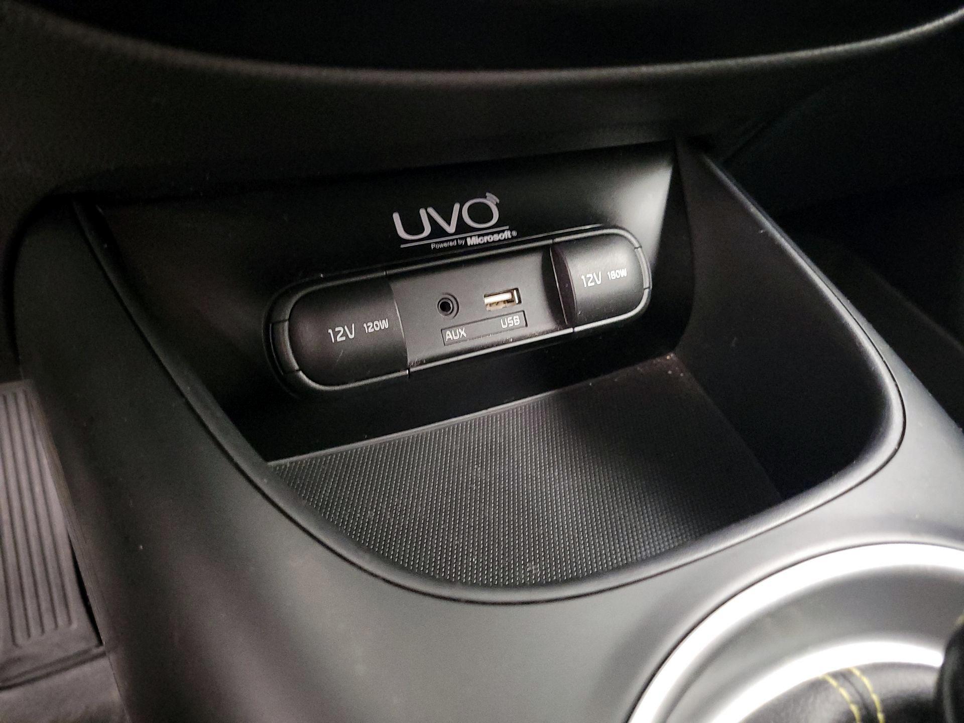 Thumbnail: 2015 Kia Soul - 18