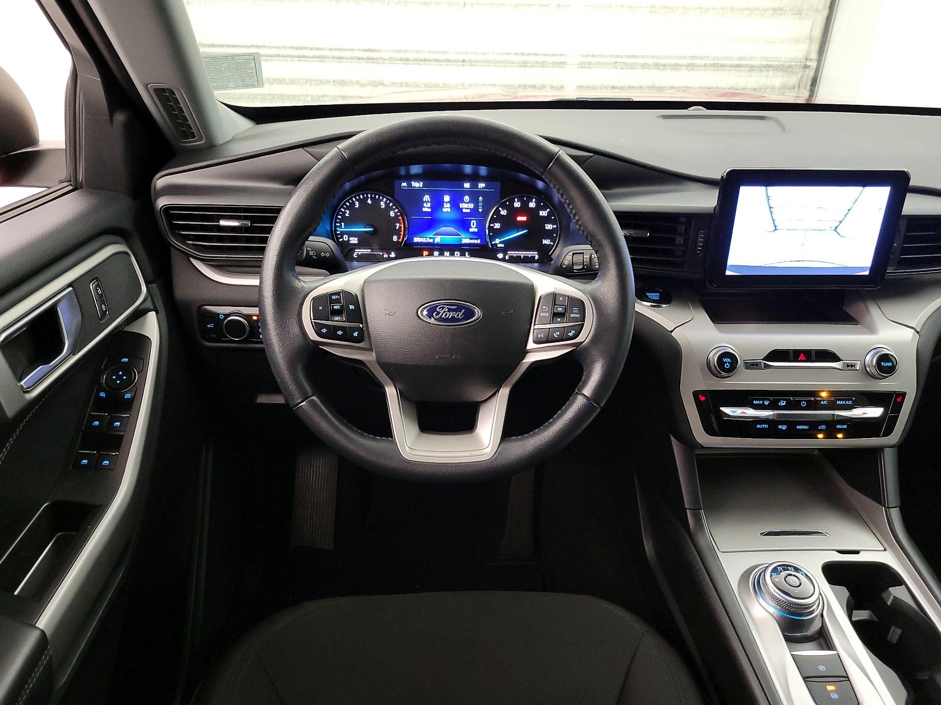 Thumbnail: 2023 Ford Explorer - 10