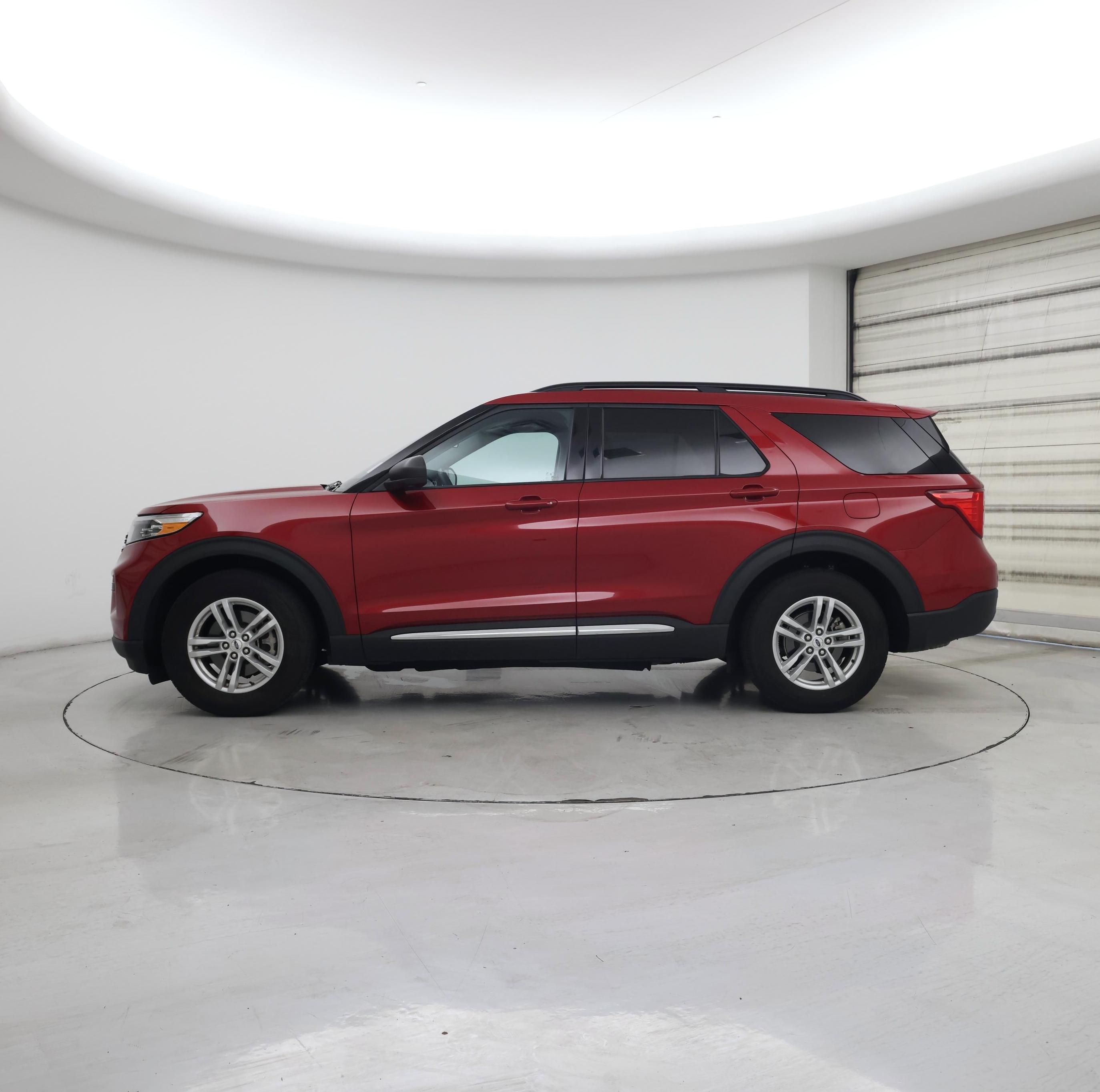 Thumbnail: 2023 Ford Explorer - 3