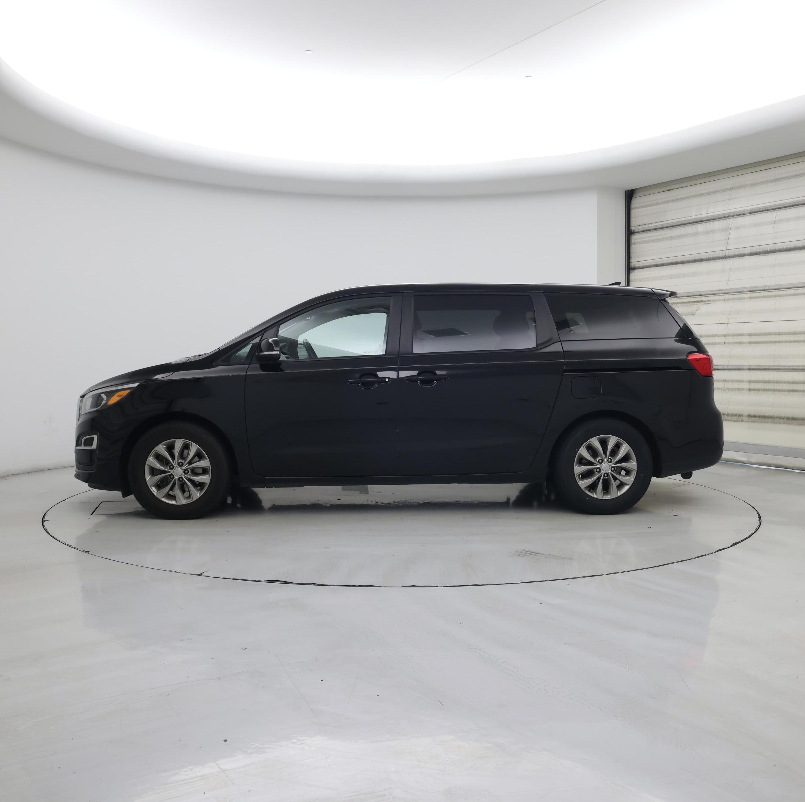 Thumbnail: 2021 Kia Sedona - 3
