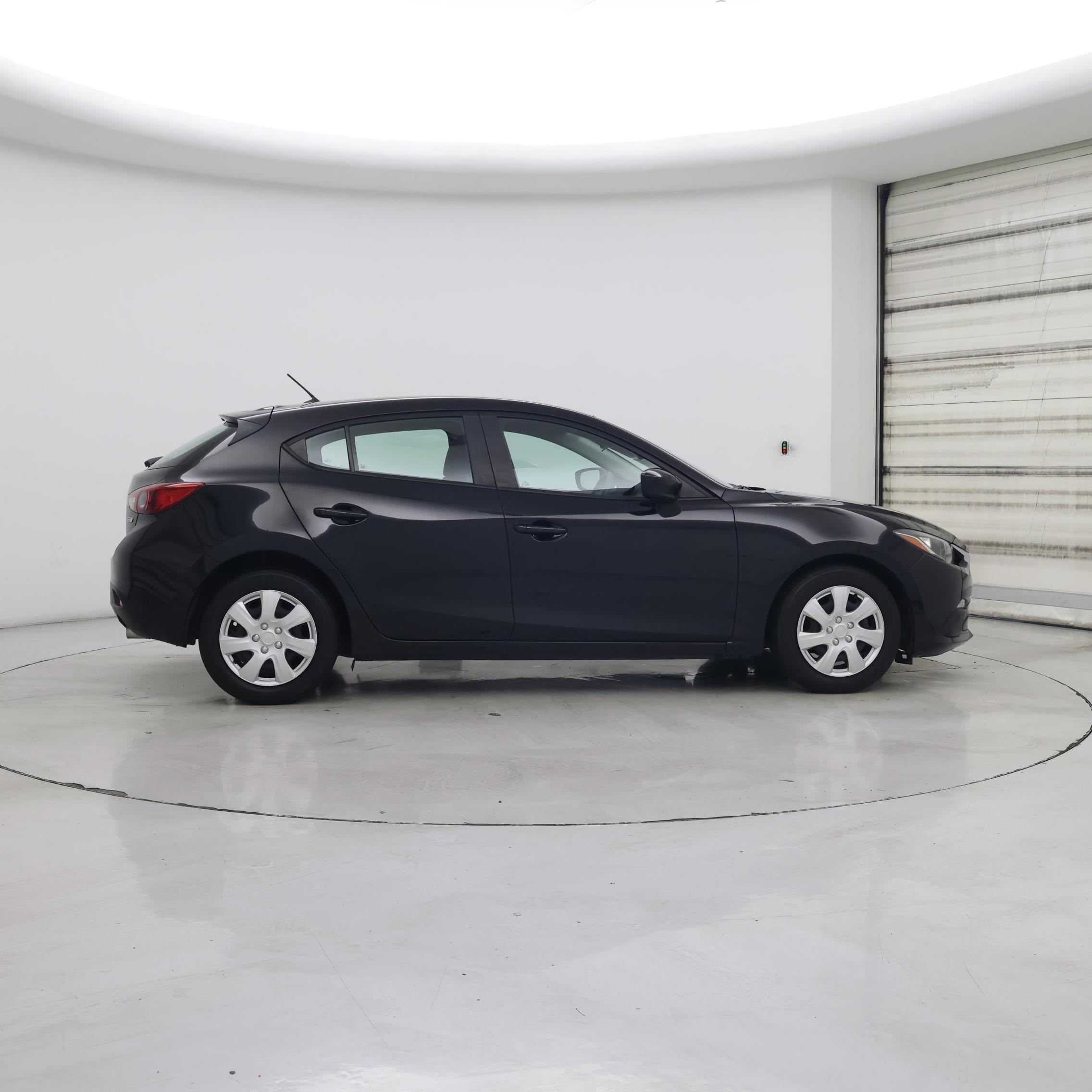 Thumbnail: 2016 Mazda Mazda3 - 7