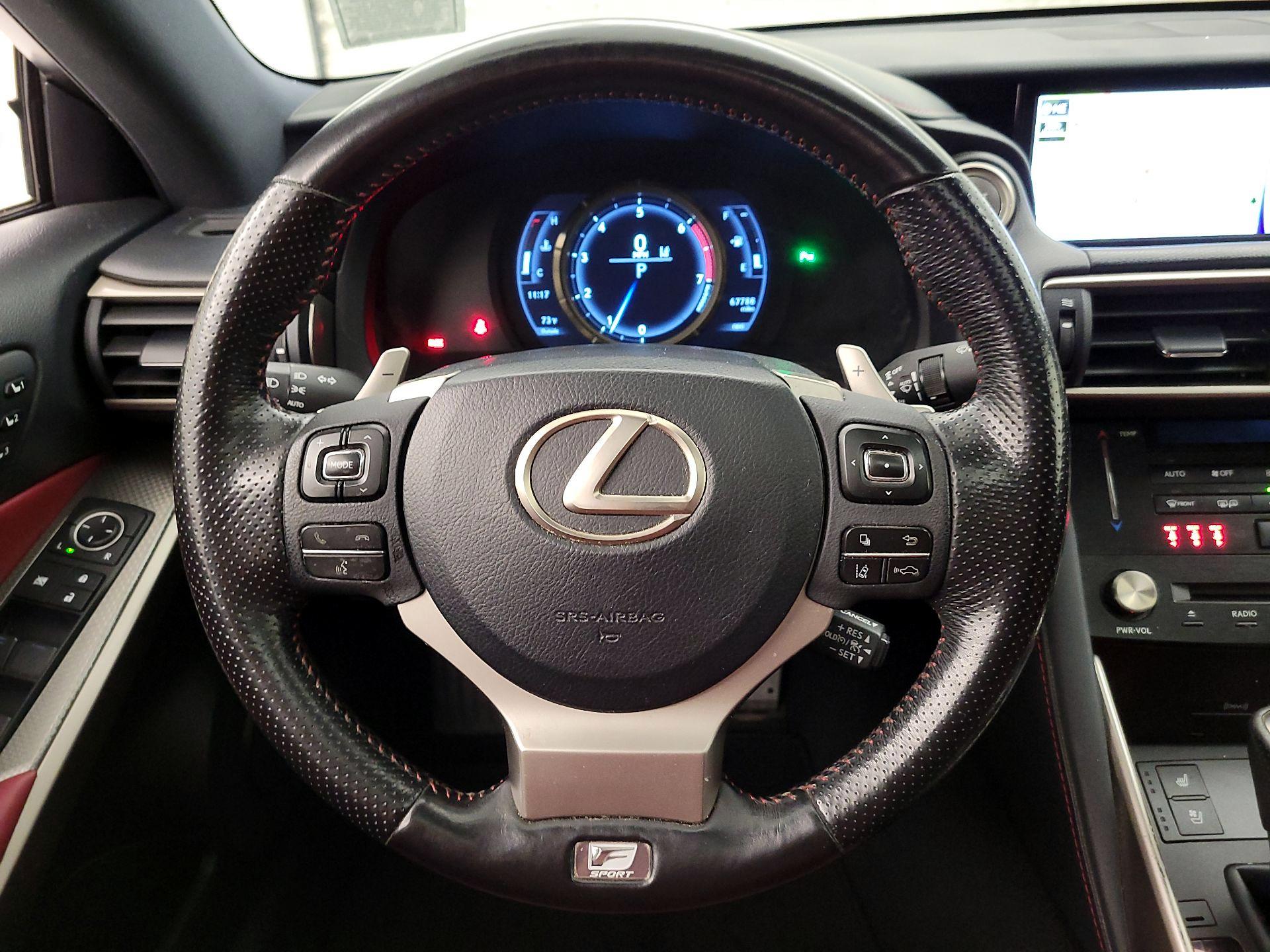 Thumbnail: 2018 Lexus IS - 10