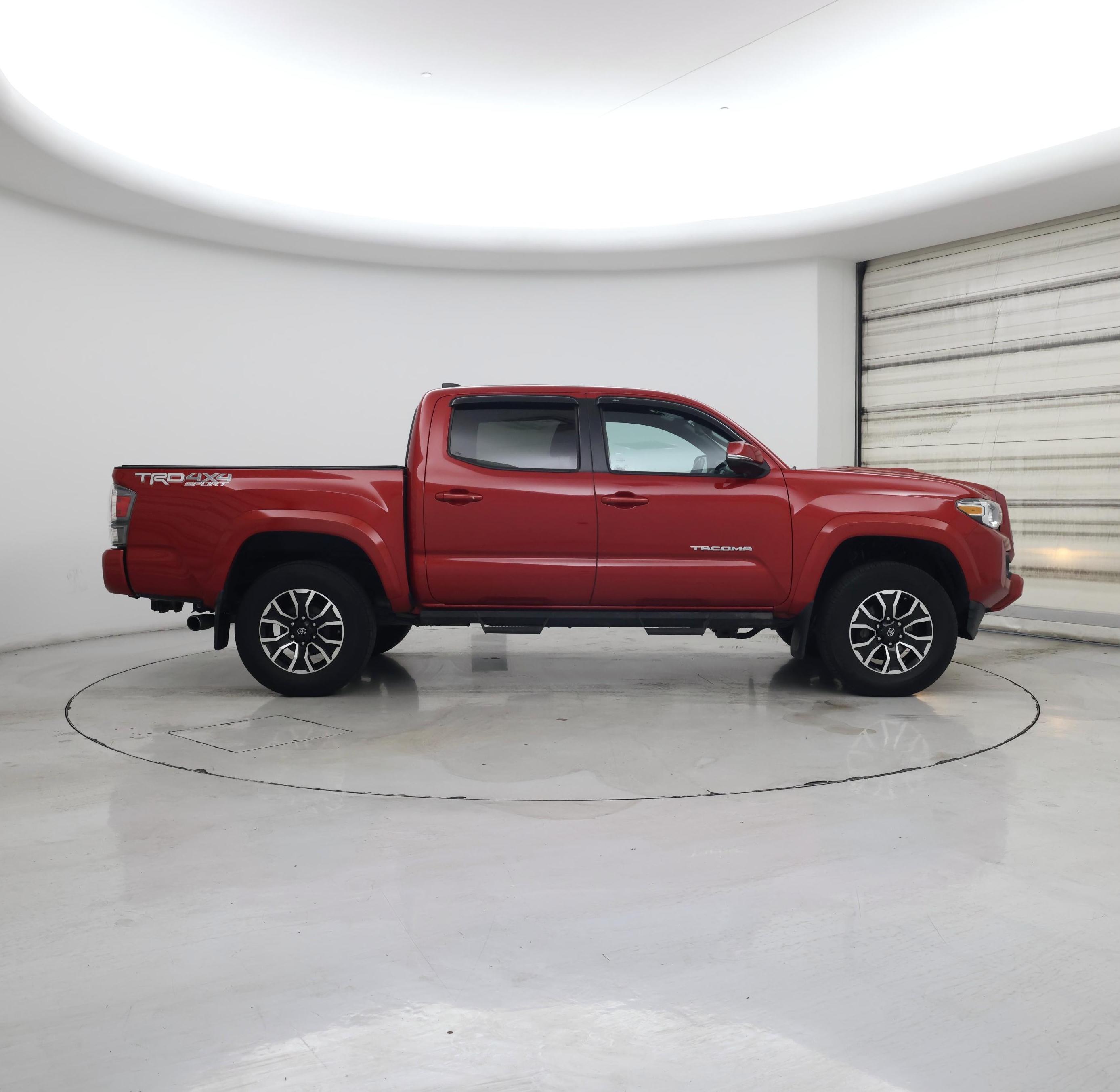 Thumbnail: 2020 Toyota Tacoma - 7