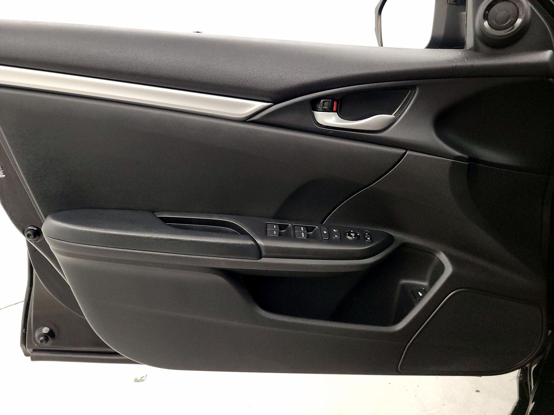Thumbnail: 2020 Honda Civic - 12