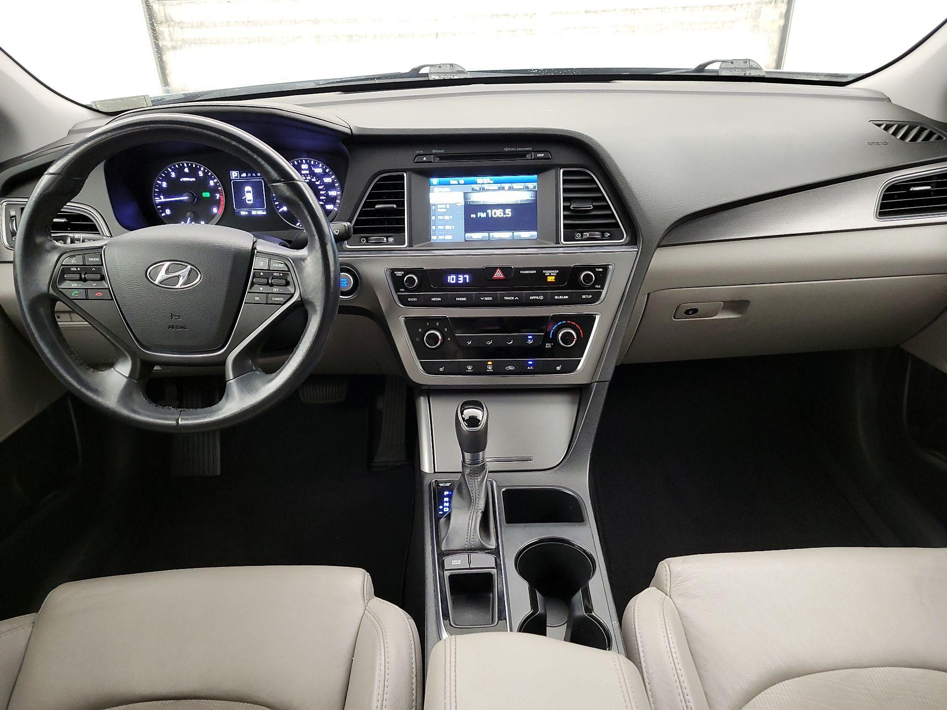Thumbnail: 2016 Hyundai Sonata - 9