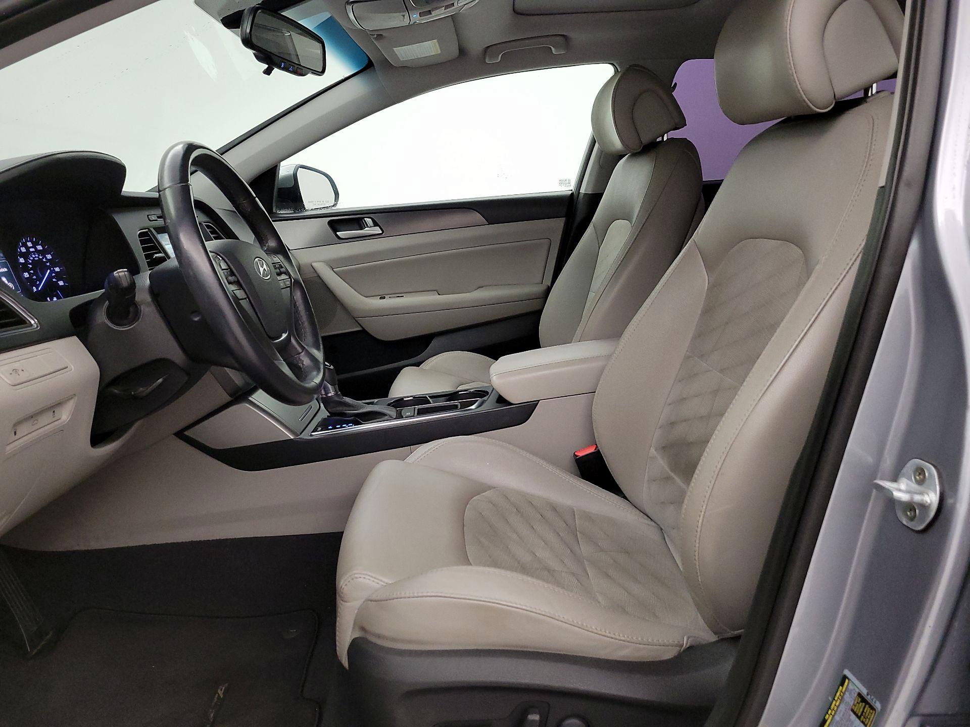 Thumbnail: 2016 Hyundai Sonata - 11