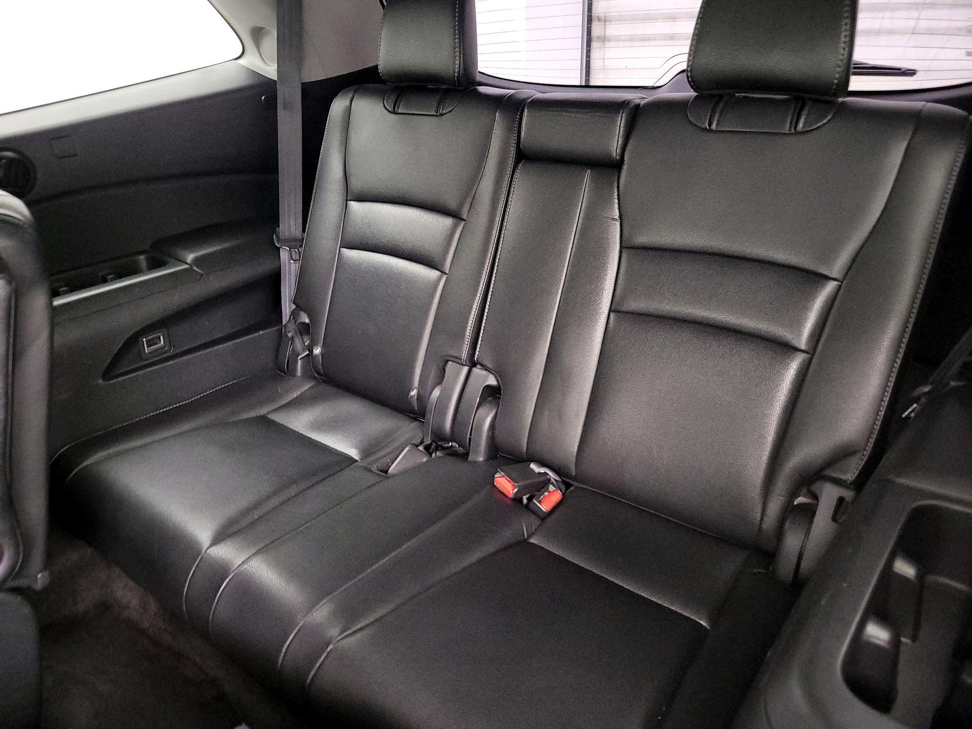 Thumbnail: 2017 Honda Pilot - 20