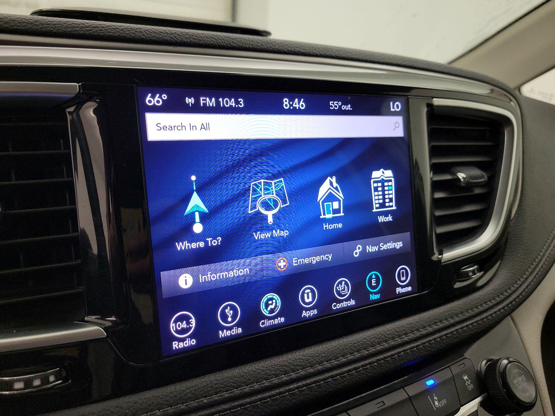 Thumbnail: 2018 Chrysler Pacifica - 14