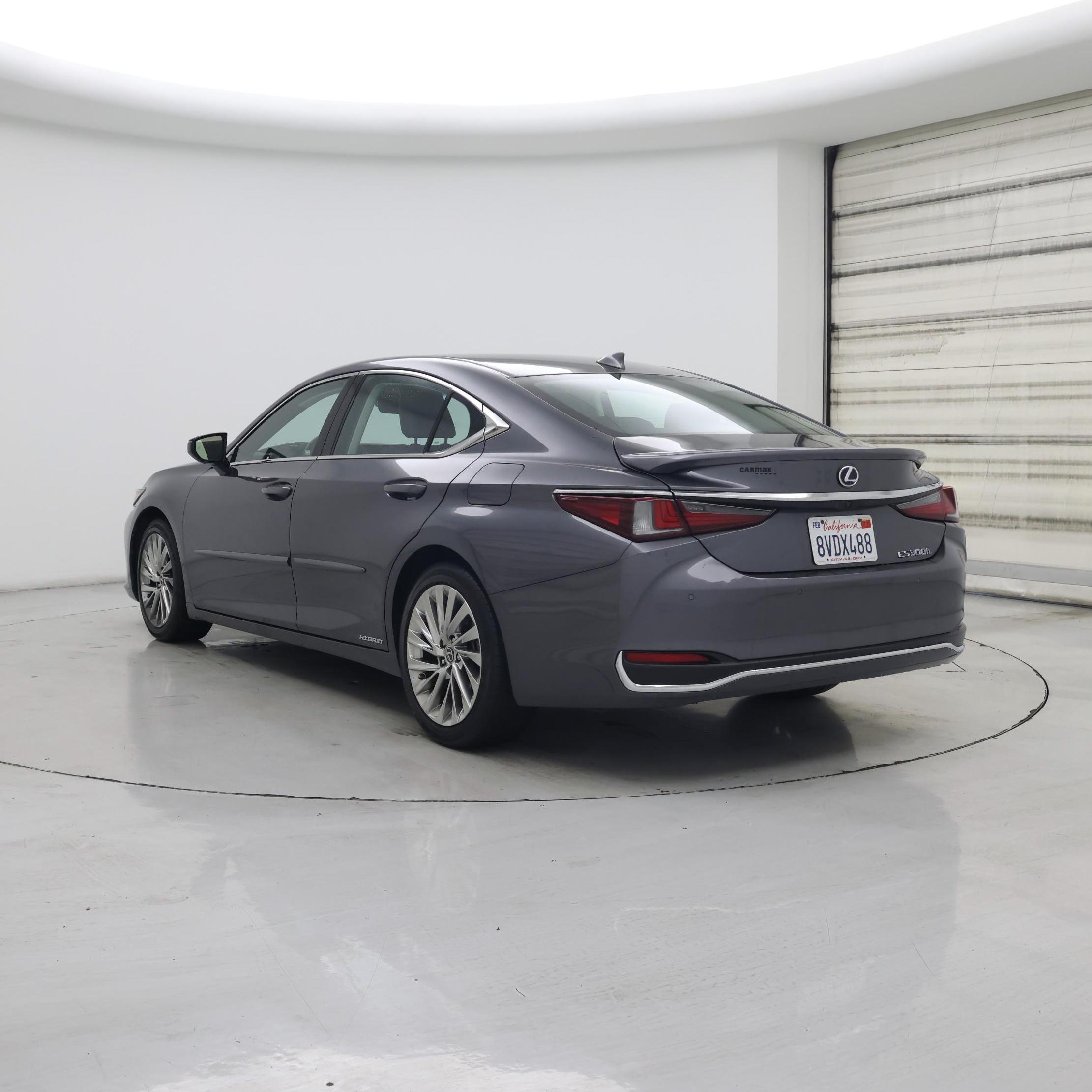 Thumbnail: 2020 Lexus ES - 2