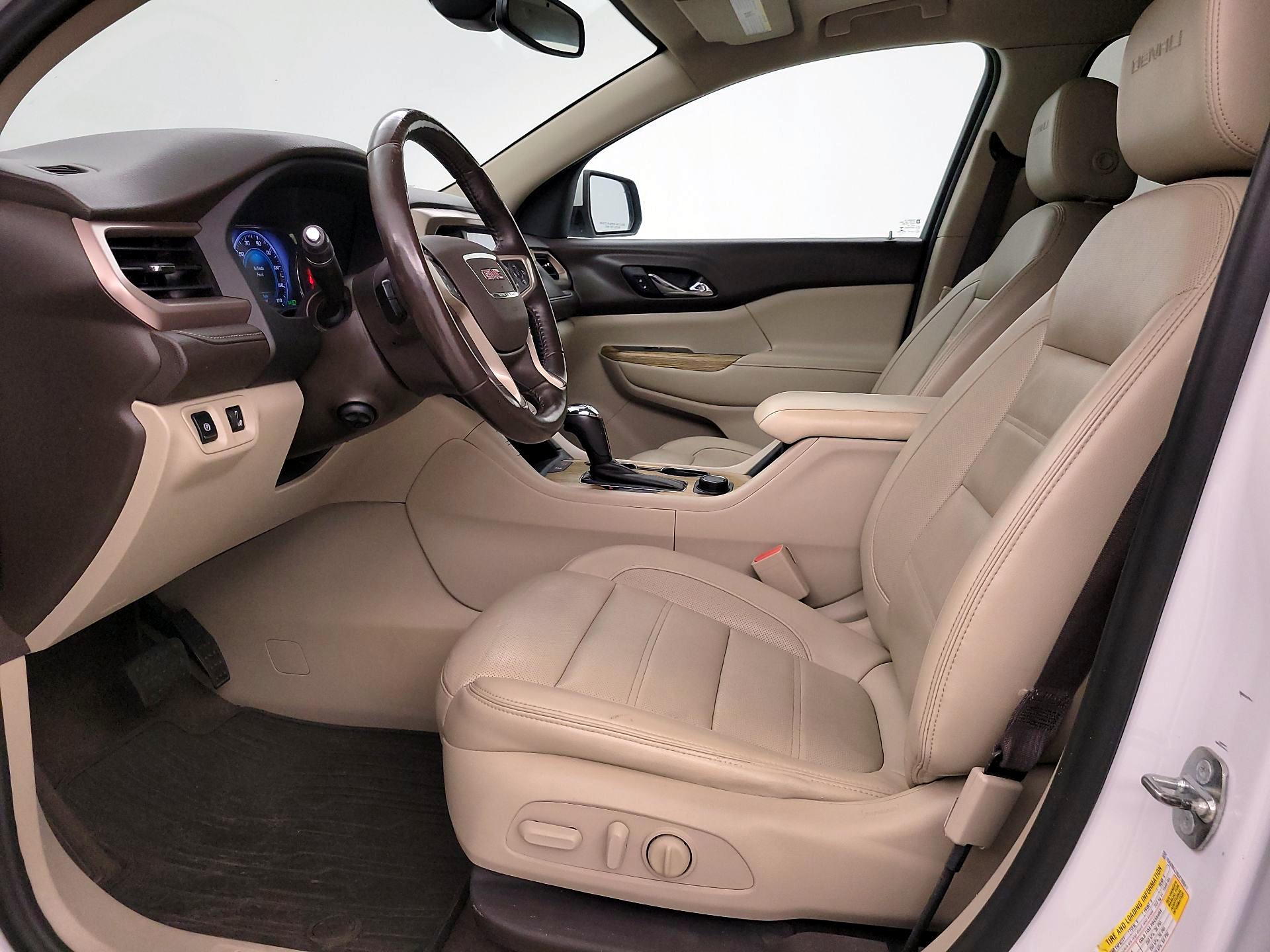 Thumbnail: 2018 GMC Acadia - 11