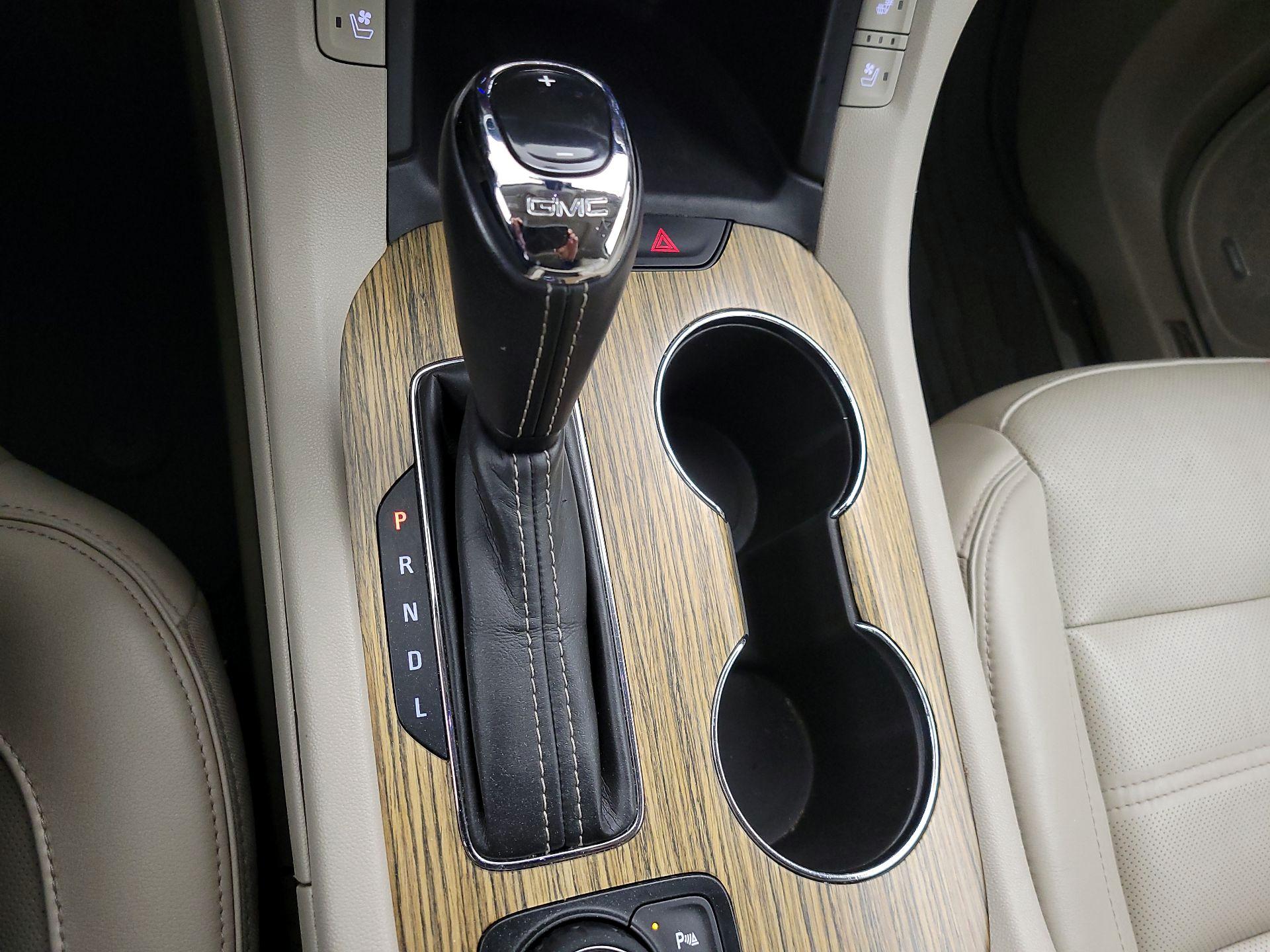 Thumbnail: 2018 GMC Acadia - 18