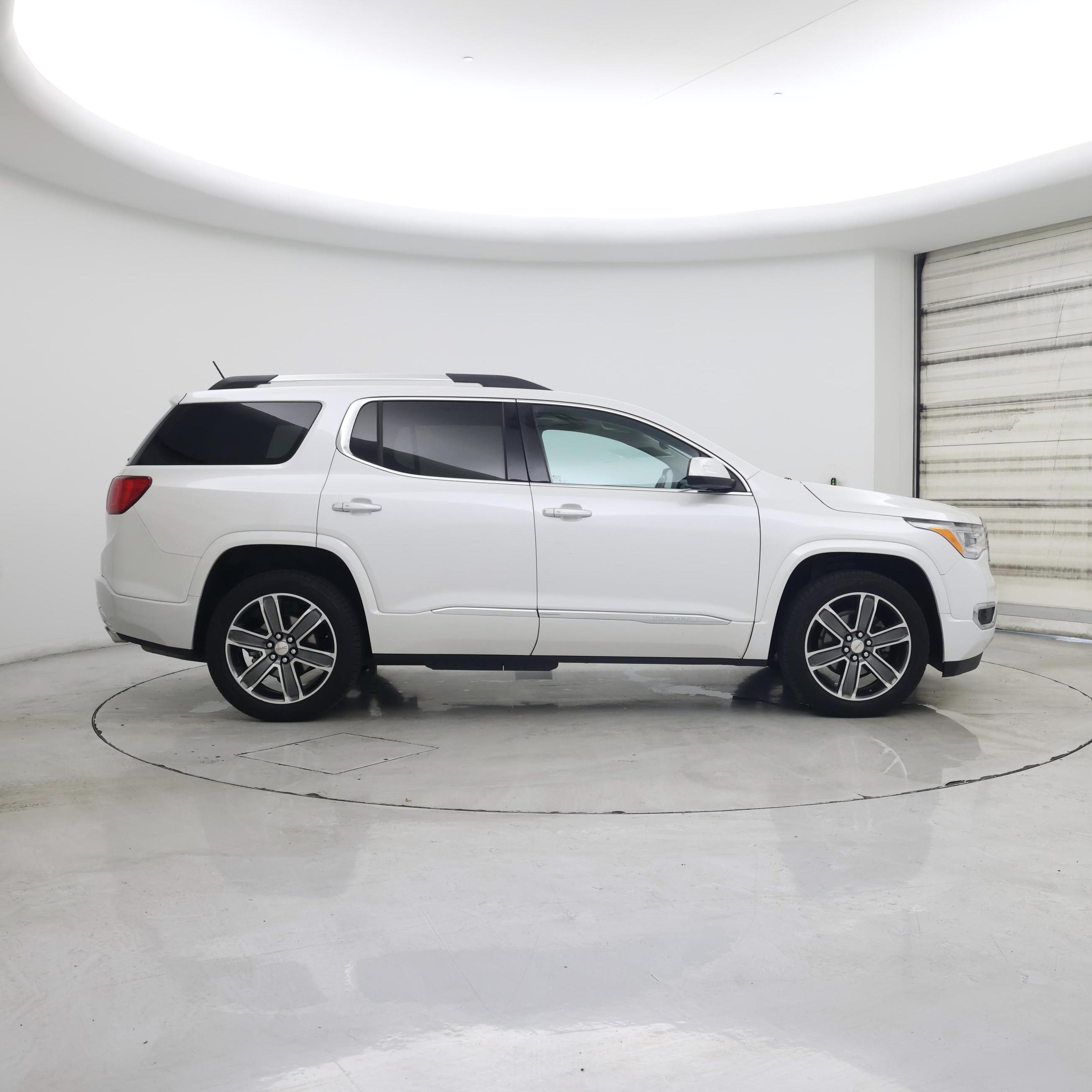 Thumbnail: 2018 GMC Acadia - 7