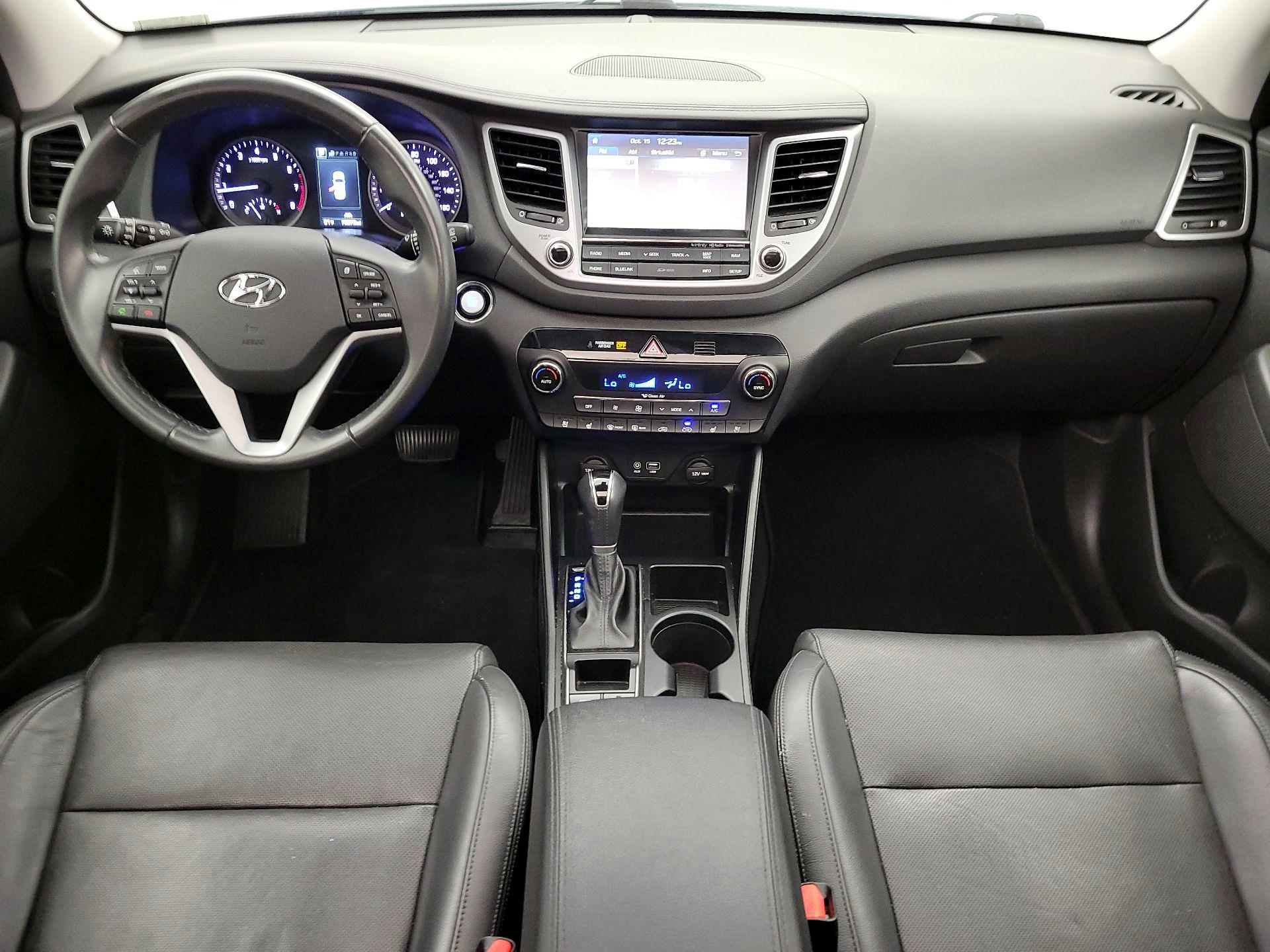 Thumbnail: 2017 Hyundai Tucson - 9