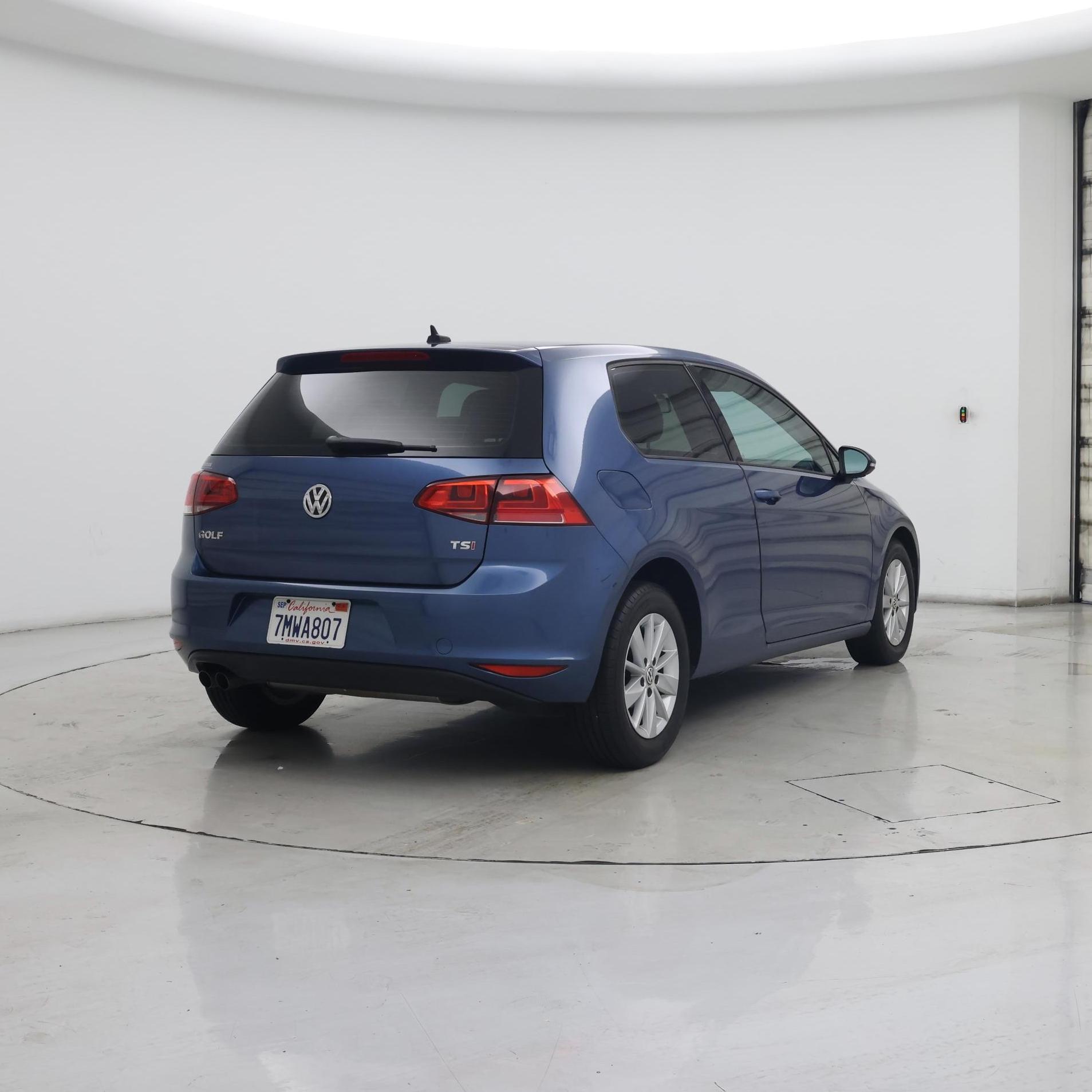 Thumbnail: 2016 Volkswagen Golf - 8